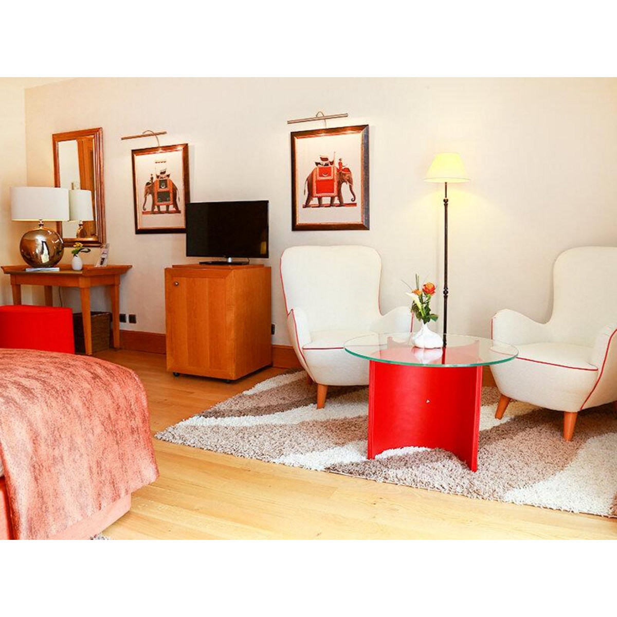 Smartbox Escapade de 2 jours en hôtel 5* avec dîner et accès illimité à l'espace bien-être près de Paris - Coffret Cadeau Séjour