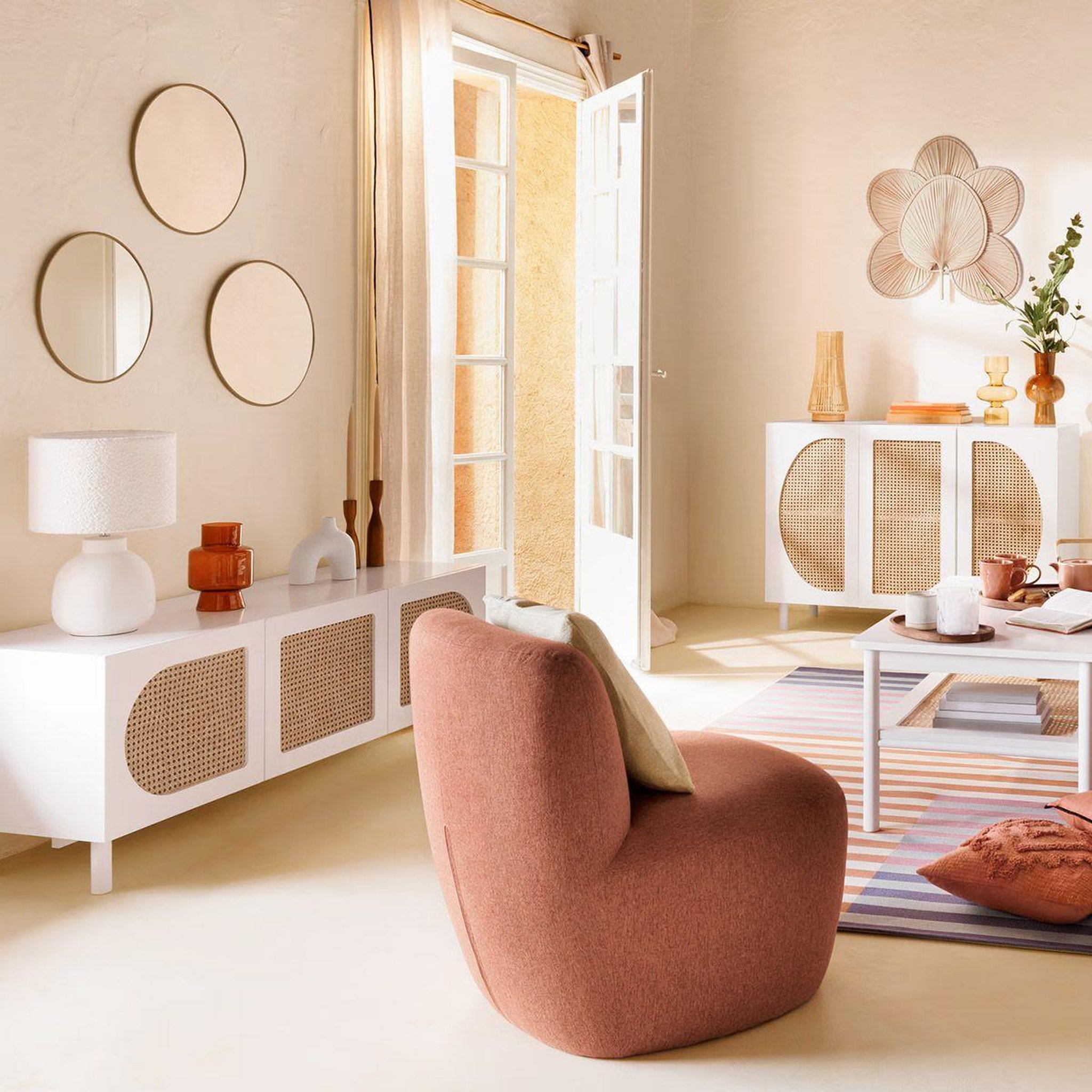 Voir la diapositive 4 : ATMOSPHERA Meuble tv 3 portes  cabras  140cm blanc