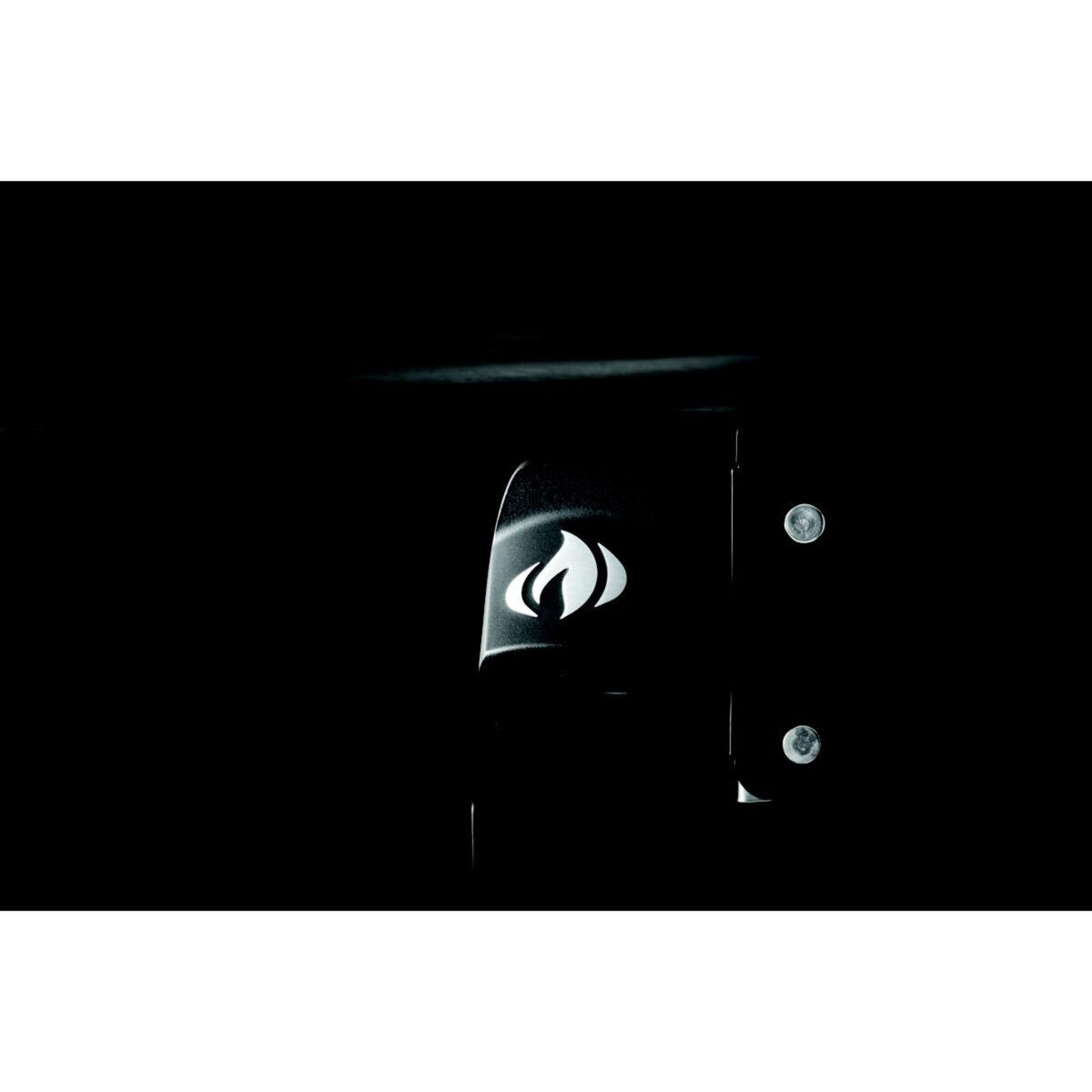 NAPOLEON Barbecue charbon Kettle PRO noir sur chariot 57cm