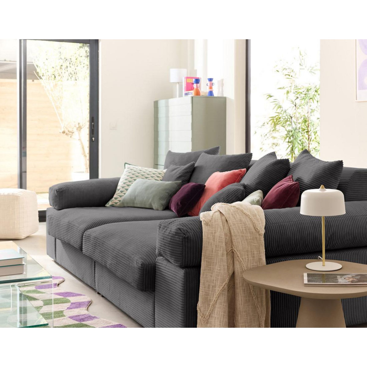 LISA DESIGN Aspen - canapé 4 places - assise profonde - velours côtelé