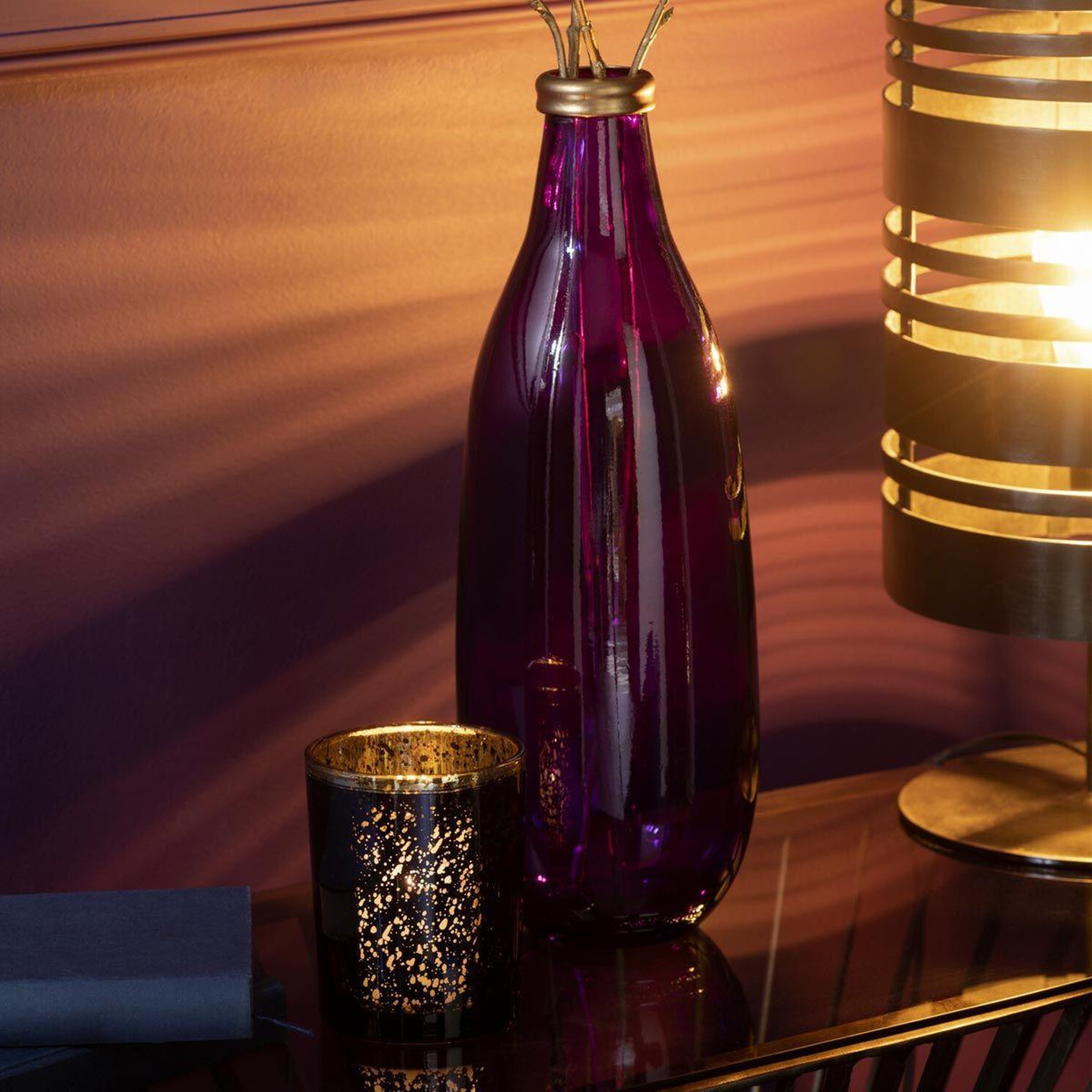 Voir la diapositive 3 : J-LINE Vase déco en verre  mandie  40cm mauve