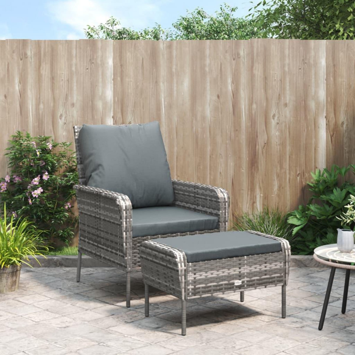 VIDAXL Chaise de jardin avec tabouret gris resine tressee