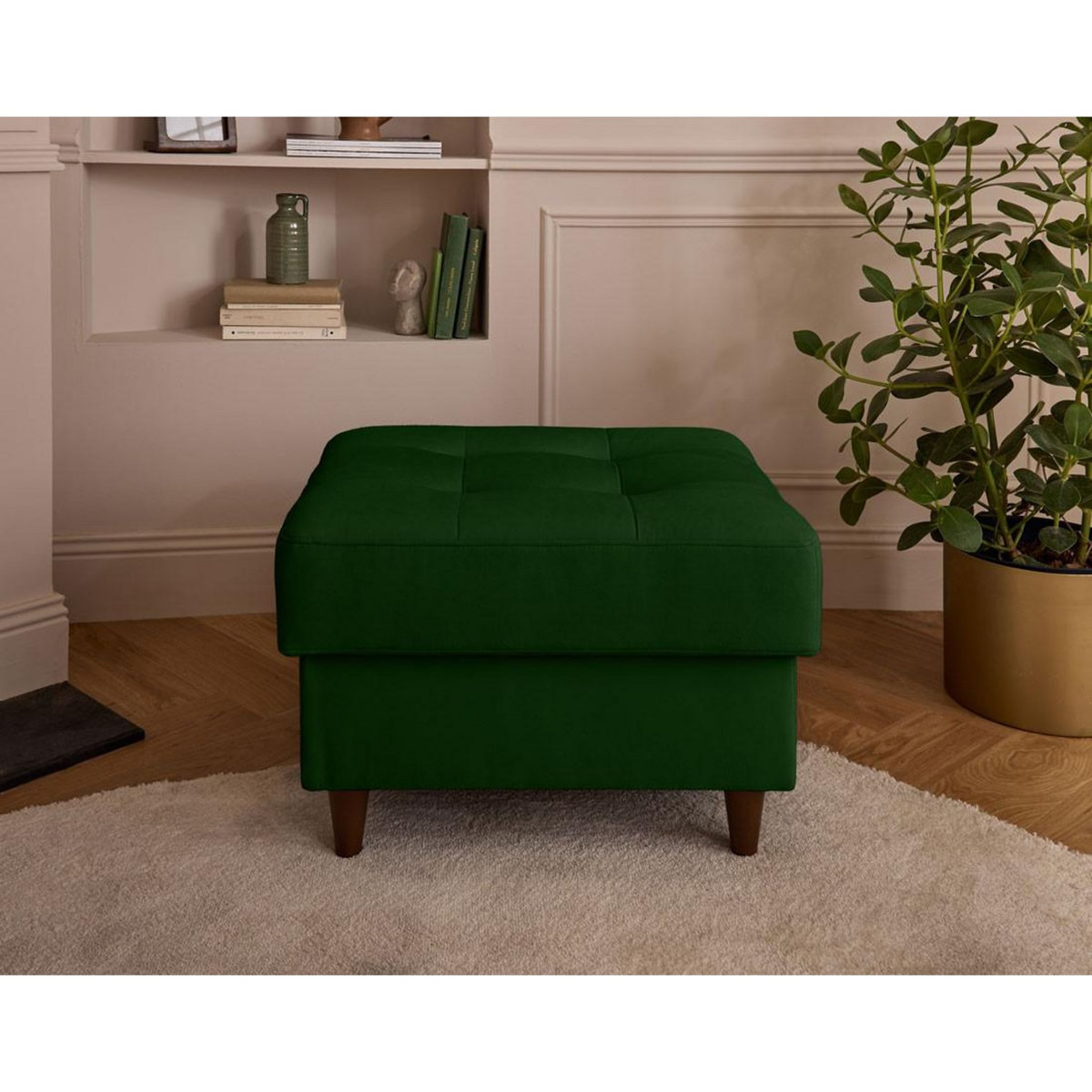 LISA DESIGN Anna - pouf en velours - pieds en bois