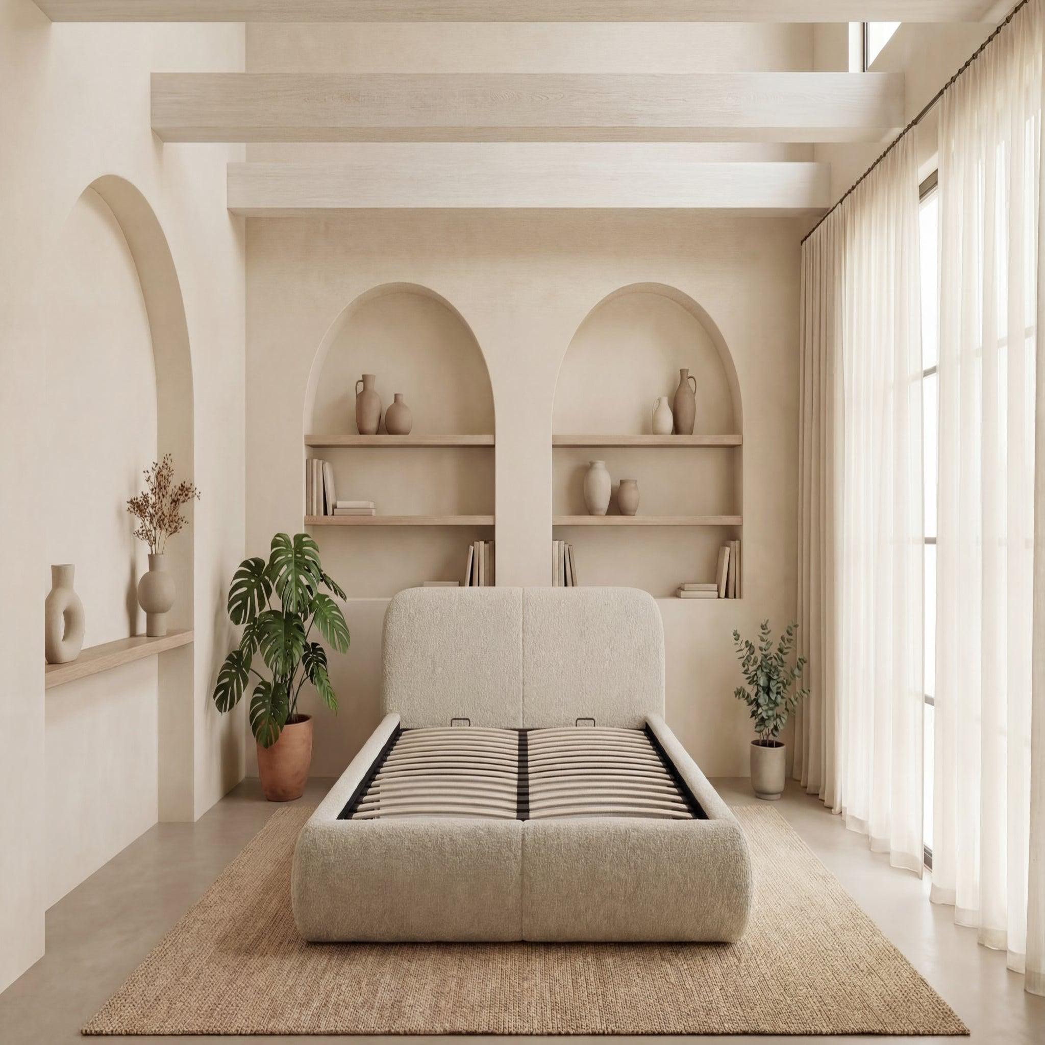 Voir la diapositive 3 : CASANOVA PARIS Delora - lit coffre tissu chenille