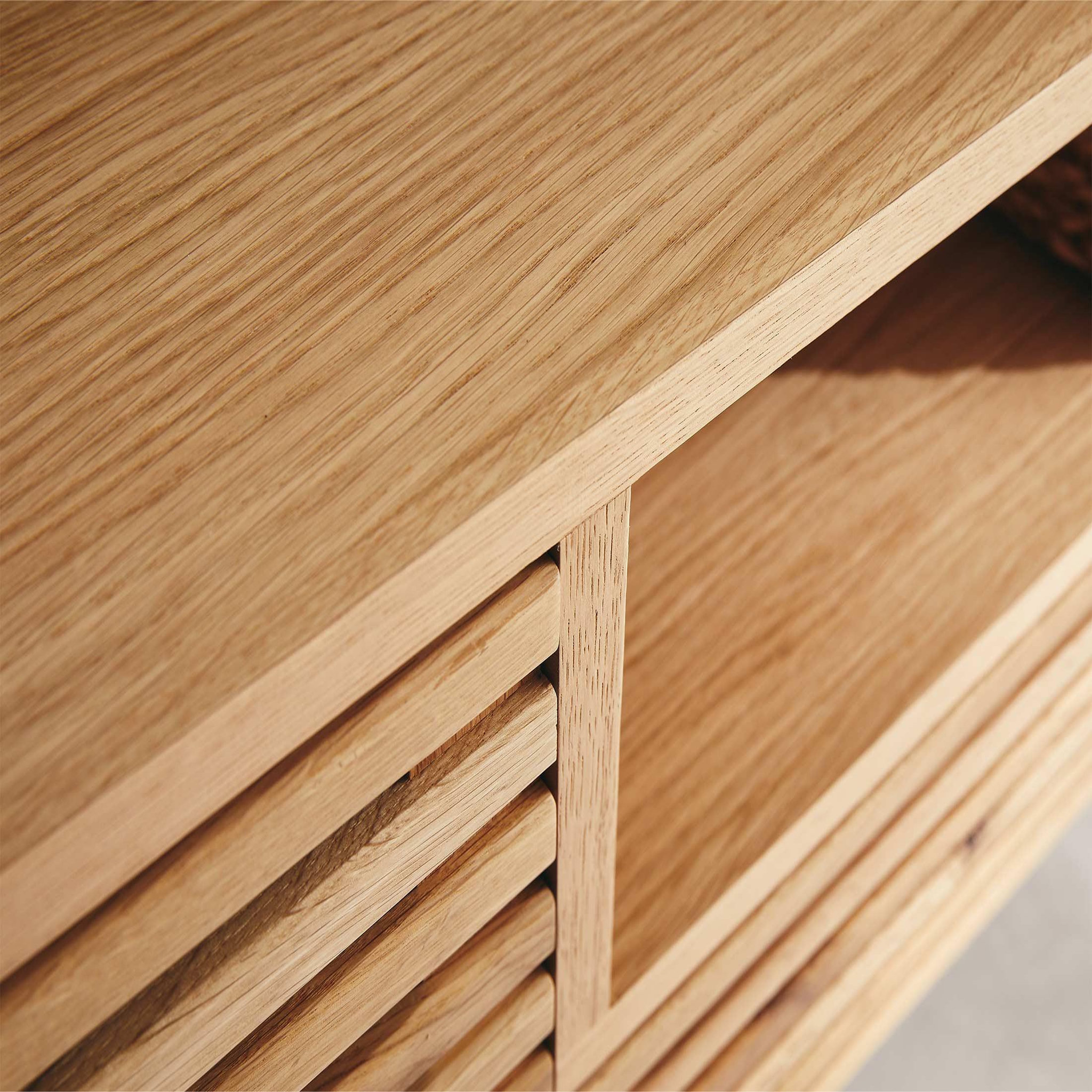 Voir la diapositive 3 : BEST MOBILIER Medellin - meuble tv - bois et noir - 2 portes, 1 tiroir et 1 niche - 200 cm