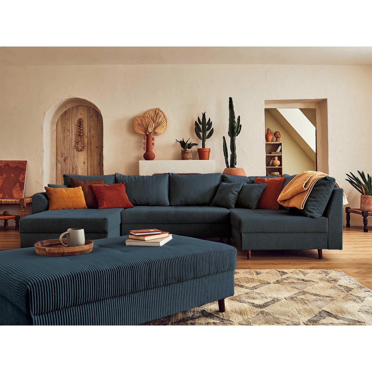 LISA DESIGN Rune - canapé panoramique d'angle droit - 7 places - avec pouf d'appoint - en velours côtelé