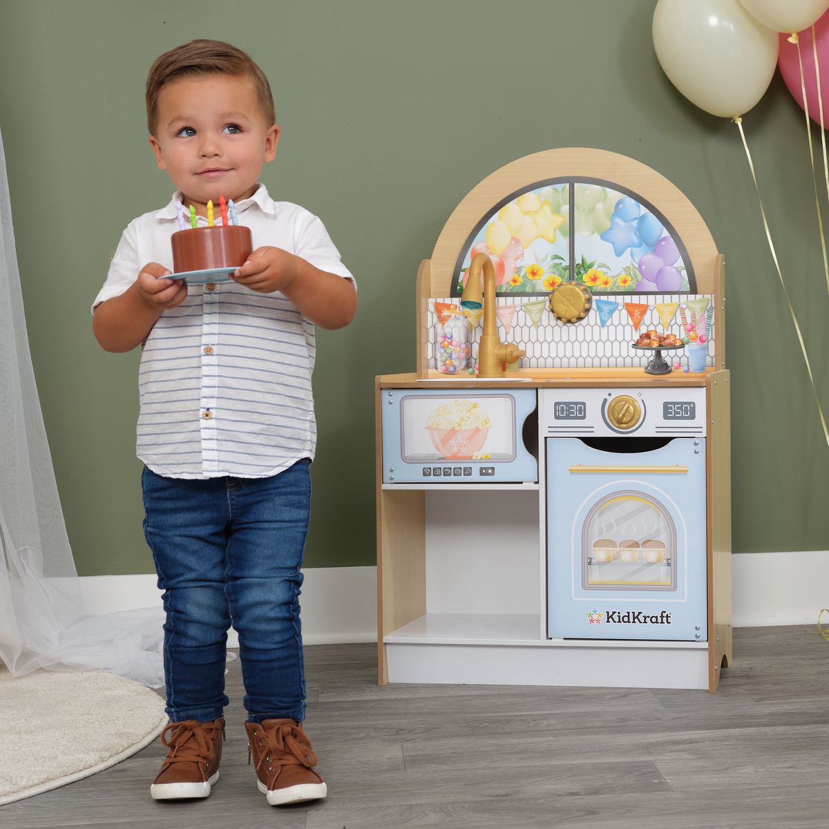 Kidkraft Let&rsquo;s Celebrate! Party Play Kitchen