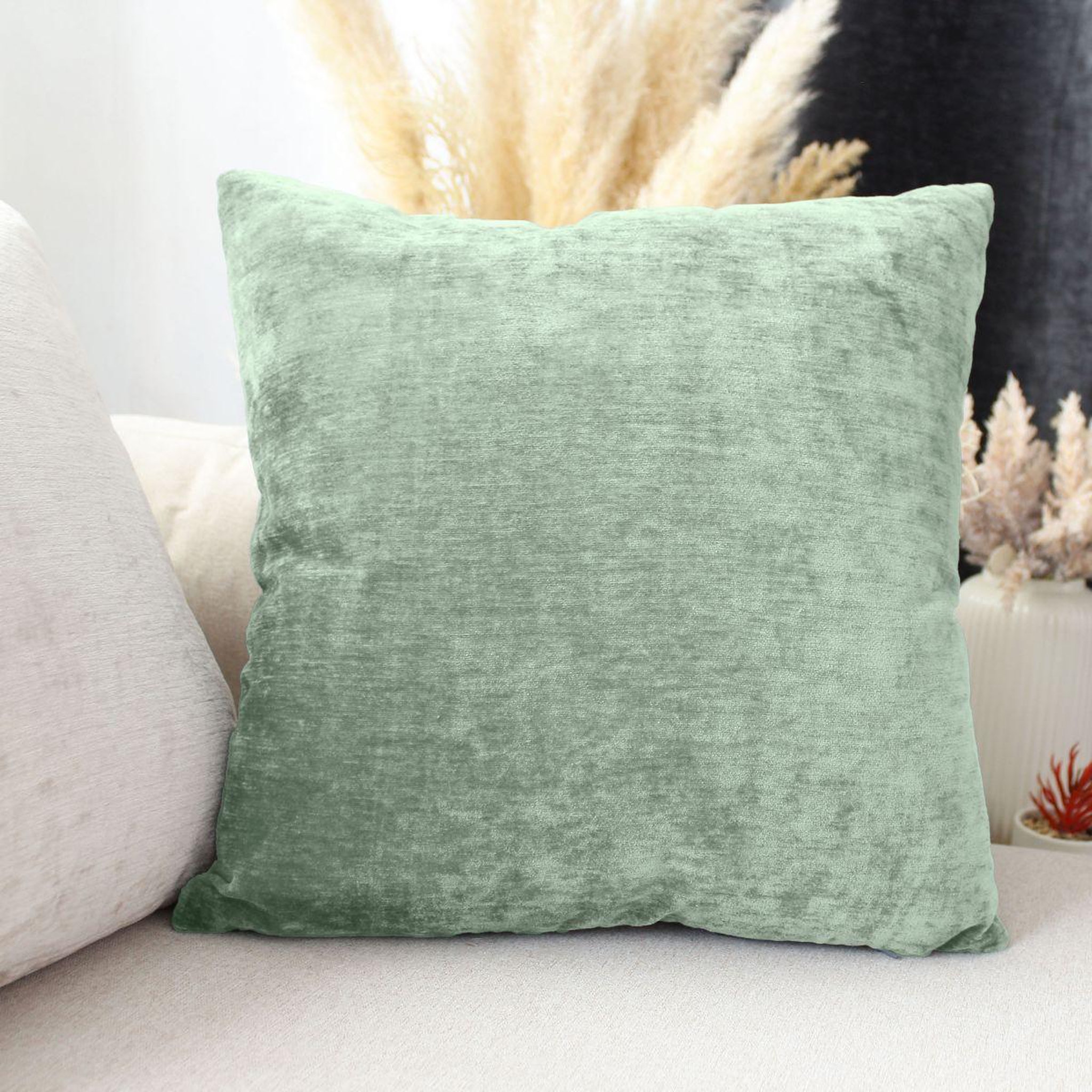 Voir la diapositive 2 : ENJOY HOME Coussin déco en velours  velvet  40x40cm vert céladon