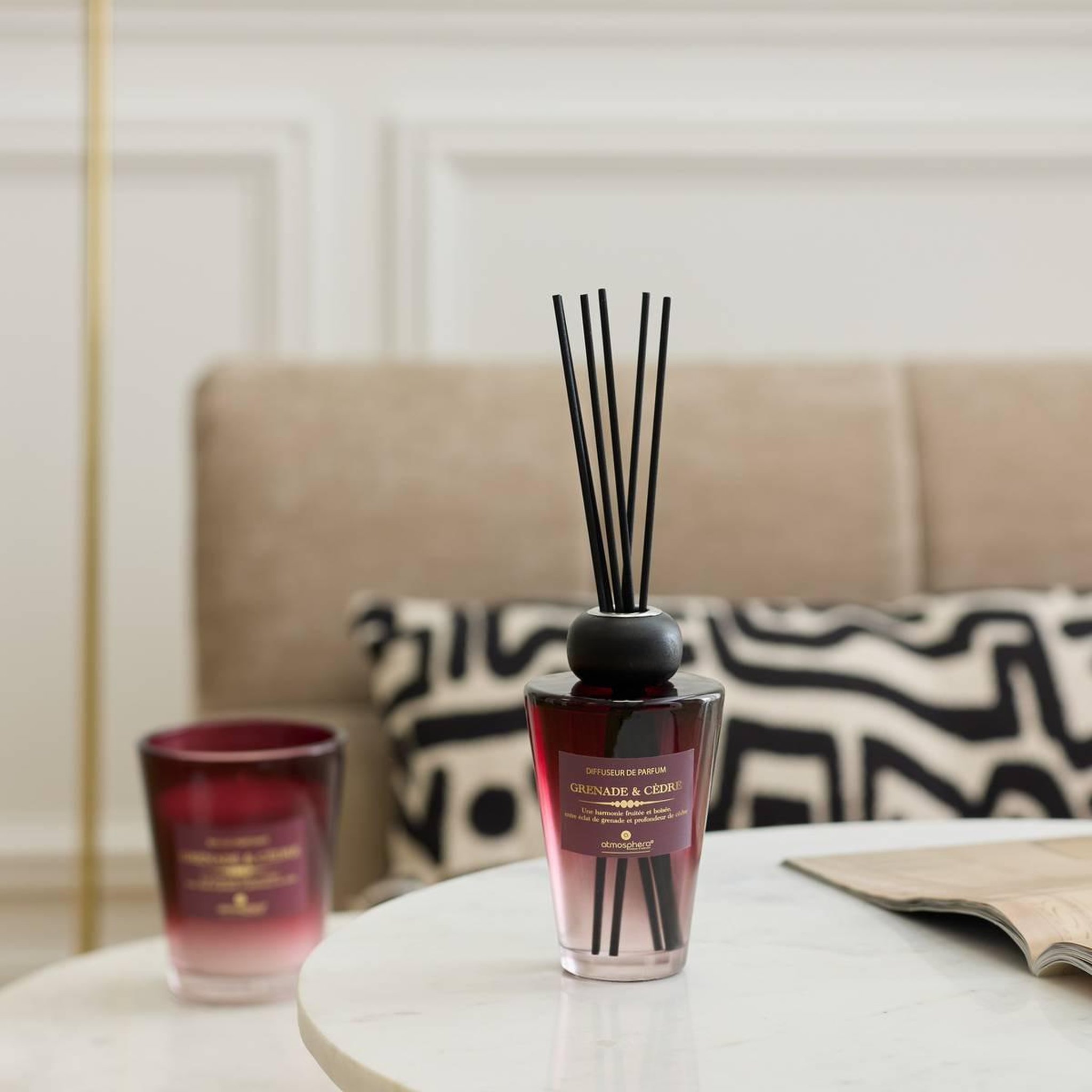 Voir la diapositive 2 : ATMOSPHERA Diffuseur de Parfum  Alma  200ml Grenade & Cèdre