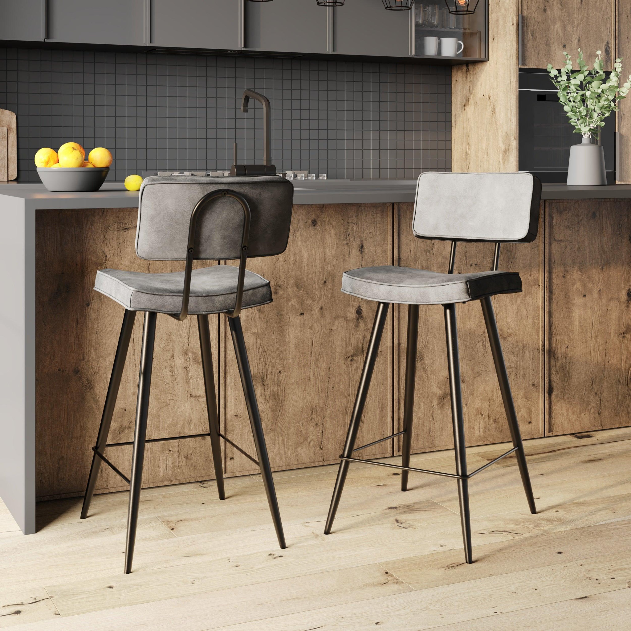 Voir la diapositive 2 : MAISON PAVANE Lot de 2 chaises pour îlot central 66 cm en cuir synthétique gris-texas