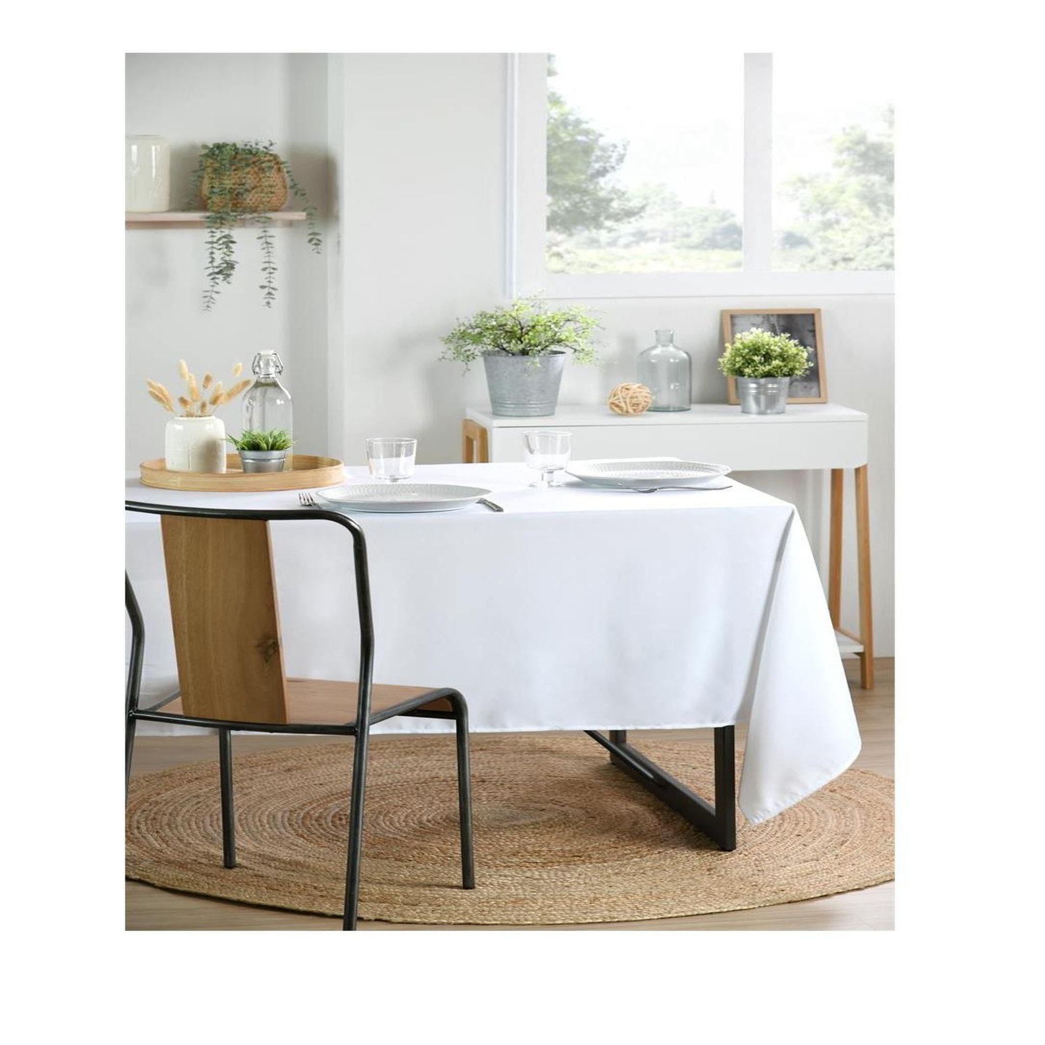 Voir la diapositive 3 : Eden Nappe en polyester finition ourlet nels