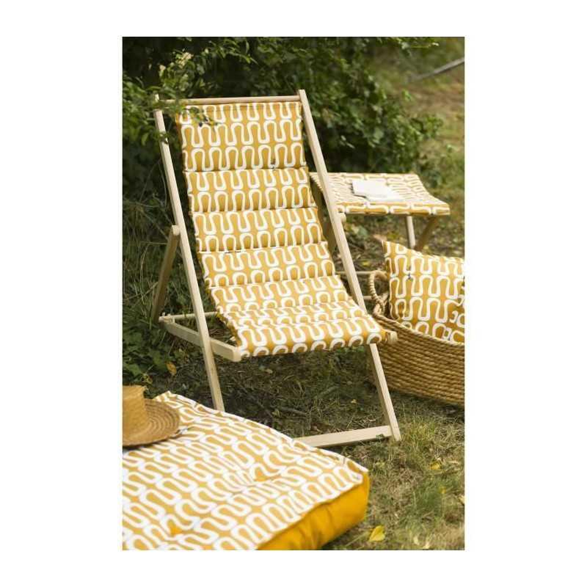 Voir la diapositive 2 : Jardin prive Jardin prive chilienne matelassée électro cumin f100 en bois de hêtre fsc, 3 positions d'inclinaison, housse amovible déperlant
