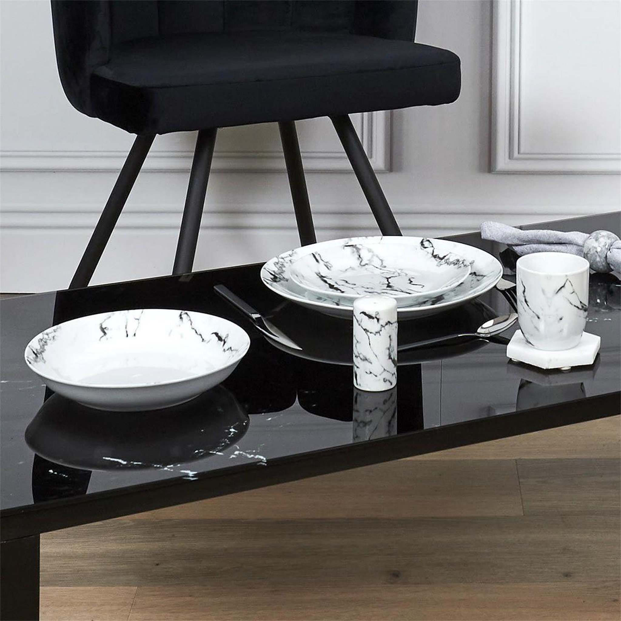 Voir la diapositive 2 : The Home Deco Factory Salière & Poivrière Design  Marbré  8cm Blanc