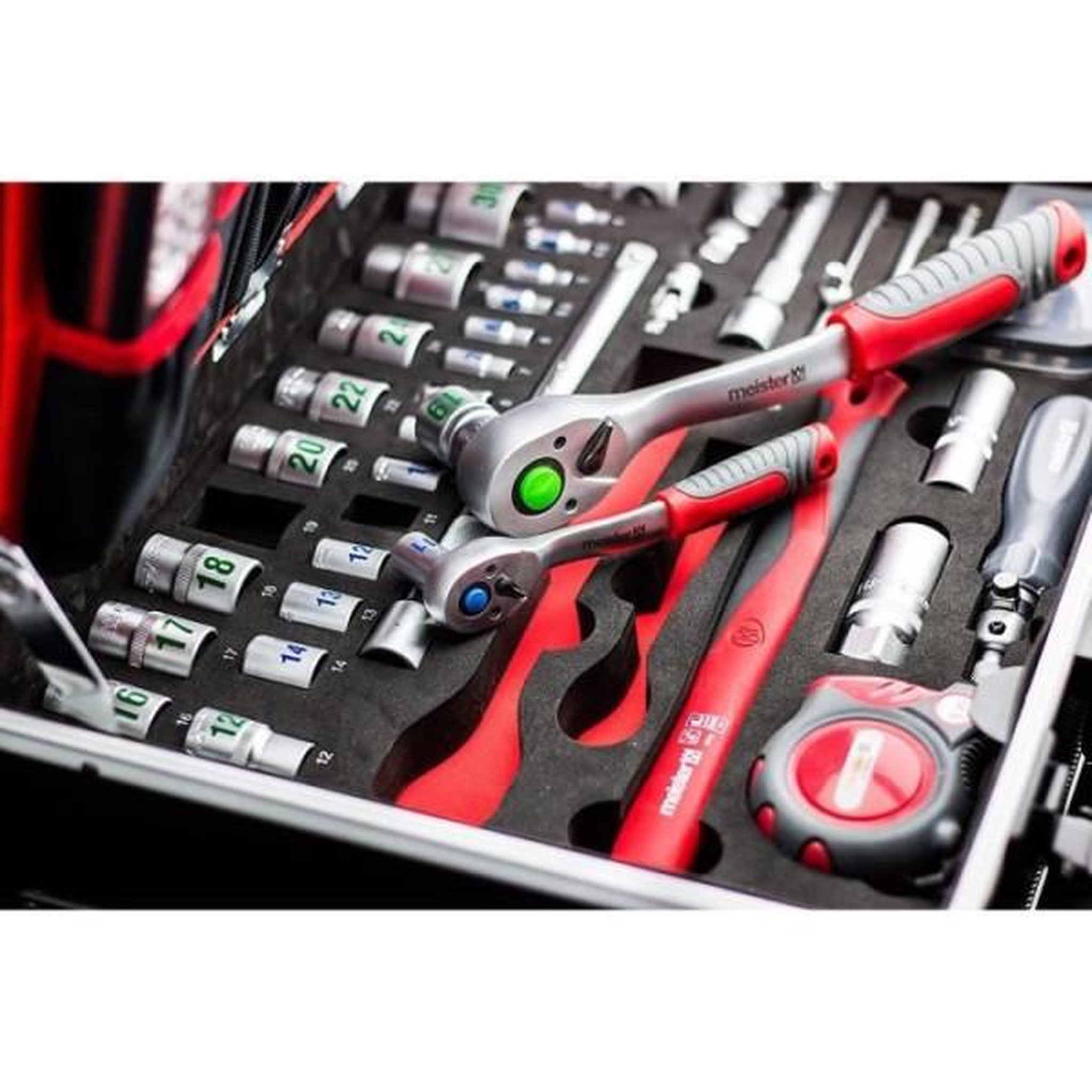Voir la diapositive 6 : MEISTER Meister - boite a outils 156 pieces