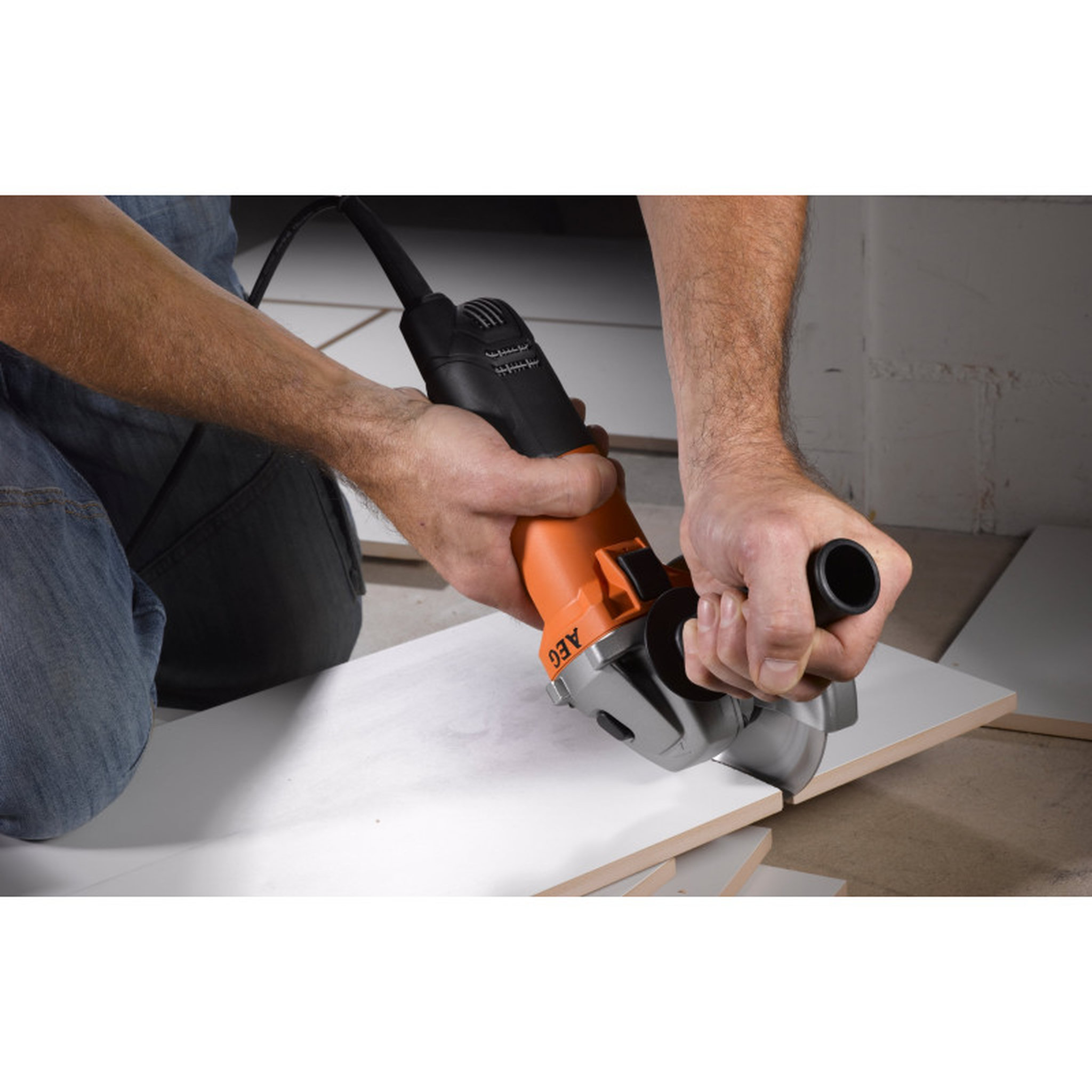 Voir la diapositive 4 : AEG Pack AEG Meuleuse électrique 800W - WS8-125SK - Perceuse à percussion AEG 12V Li-ion