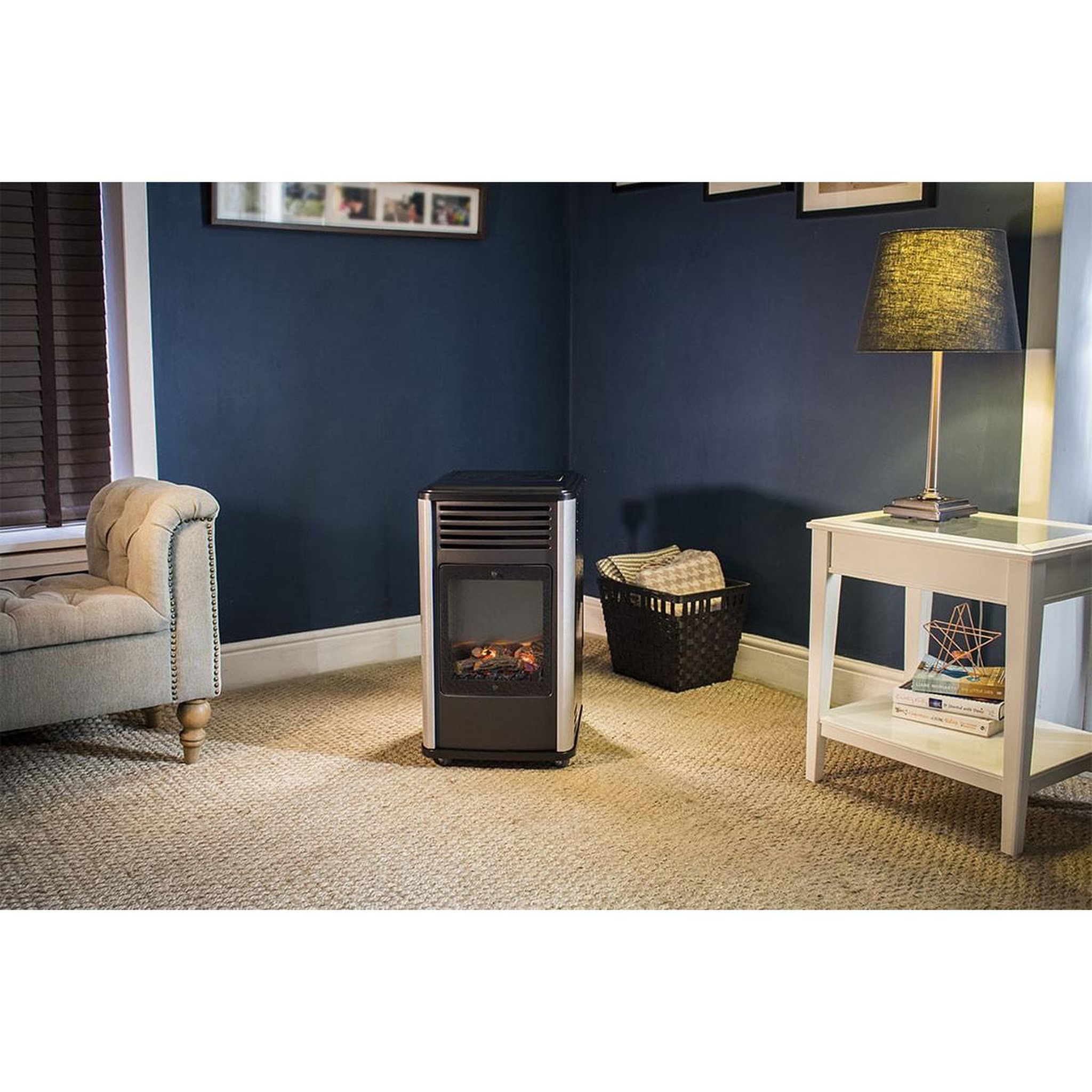Voir la diapositive 4 : SAHARA Chauffage à gaz 3.4 KW mobile Noir Effet feu + Tuyau gaz + Détendeur butane Manhattan SAHARA