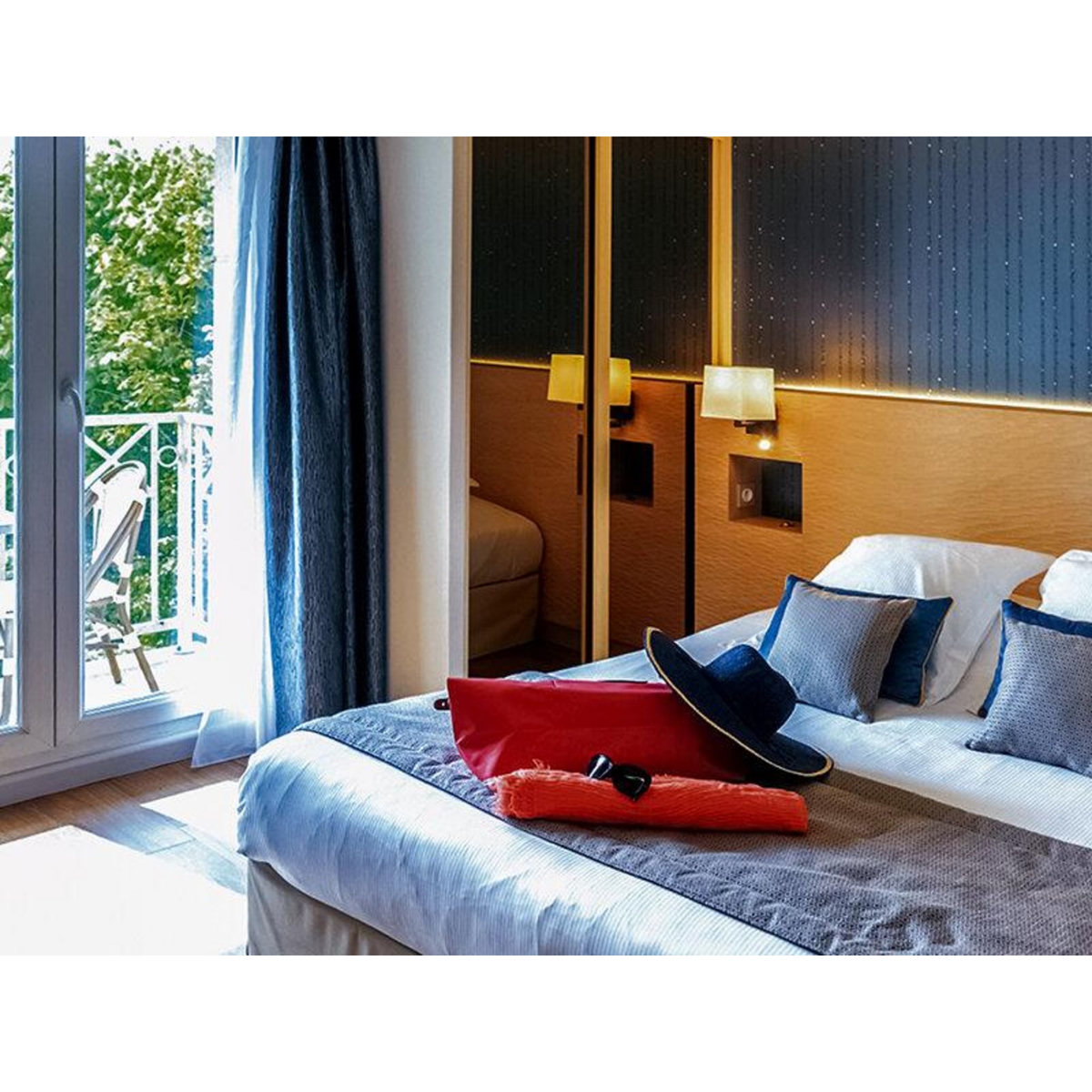 Smartbox 2 jours élégants en hôtel 4* à Deauville avec modelage et accès illimité à l'espace bien-être - Coffret Cadeau Séjour