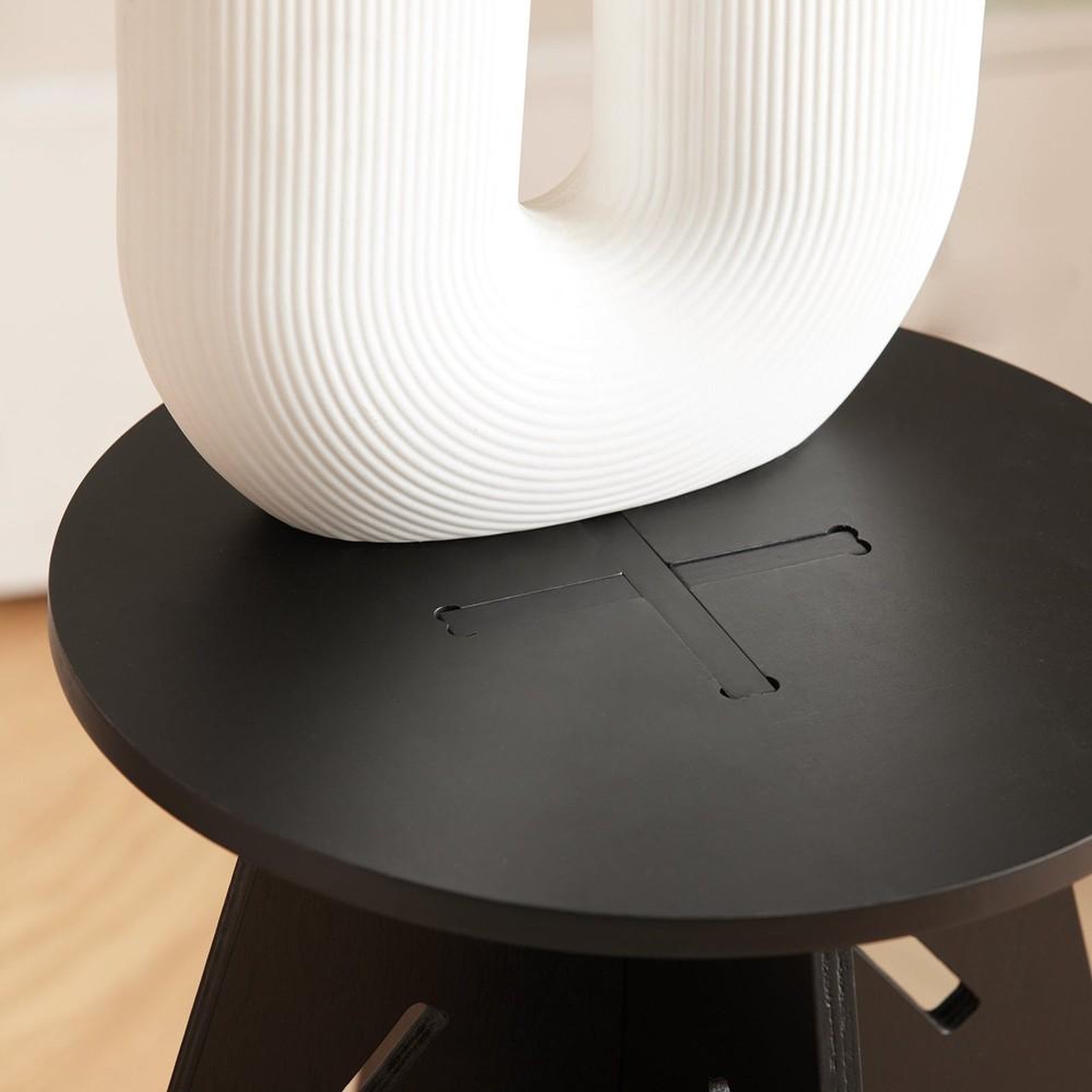 Voir la diapositive 5 : SOBUY SoBuy - Table D'appoint - Brun Clair - 32x32x48.5cm - Moderne - HFBT01-K