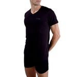PIERRE CARDIN T-shirt homme en col v avec broderie sur la poitrine. Coloris disponibles : Noir