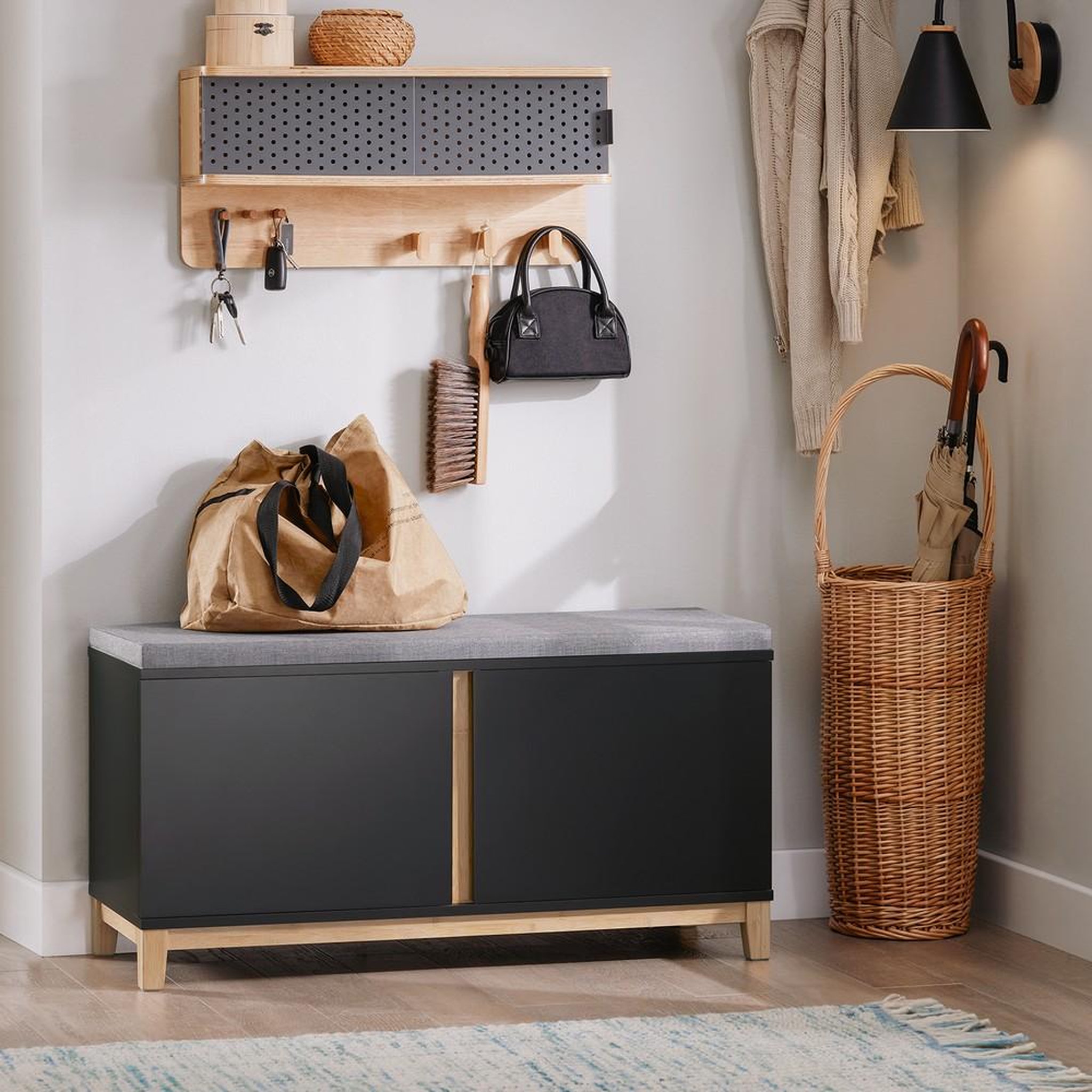 Voir la diapositive 2 : SOBUY SoBuy - Banc de rangement à chaussures avec deux portes - Nordique - FSR117