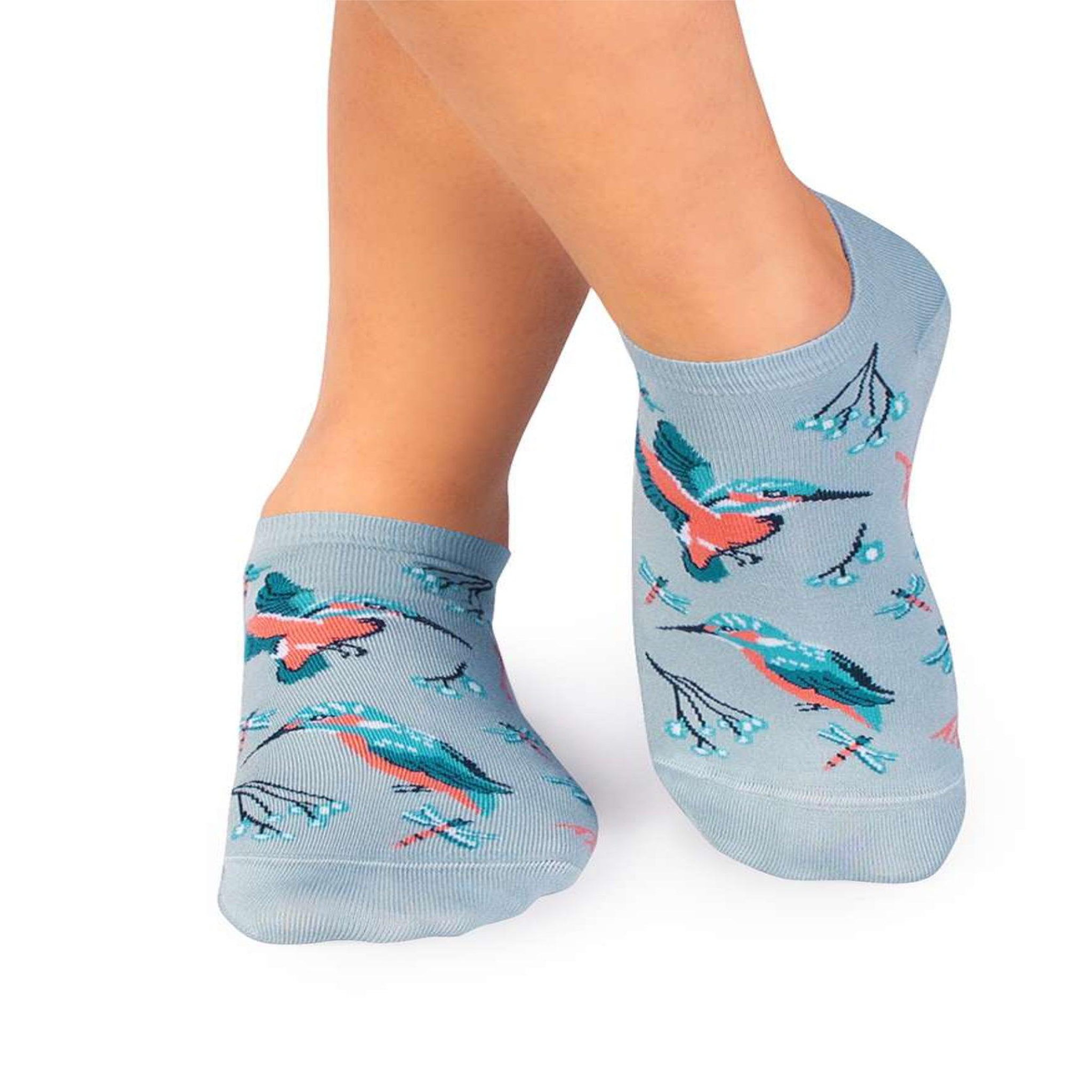 PIRIN HILL Socquettes en bambou oiseaux & fleurs - bleues claires. Coloris disponibles : Bleu