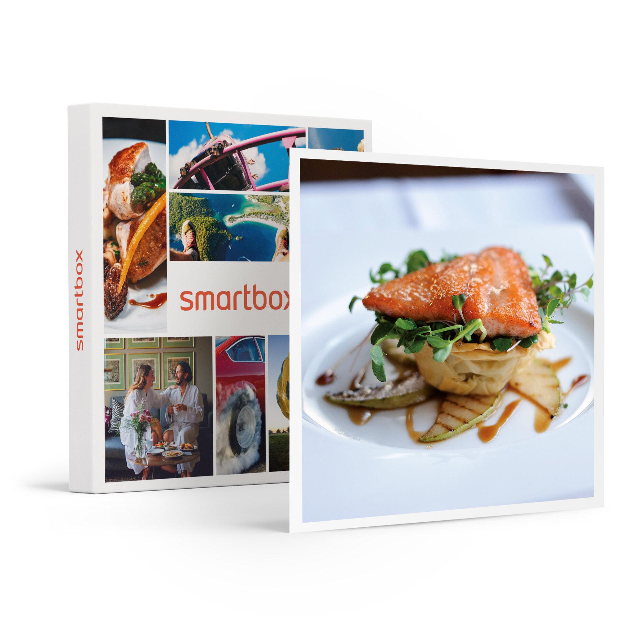 Smartbox Restaurant gault & millau : dîner gastronomique de 3 plats pour 2 - coffret cadeau gastronomie
