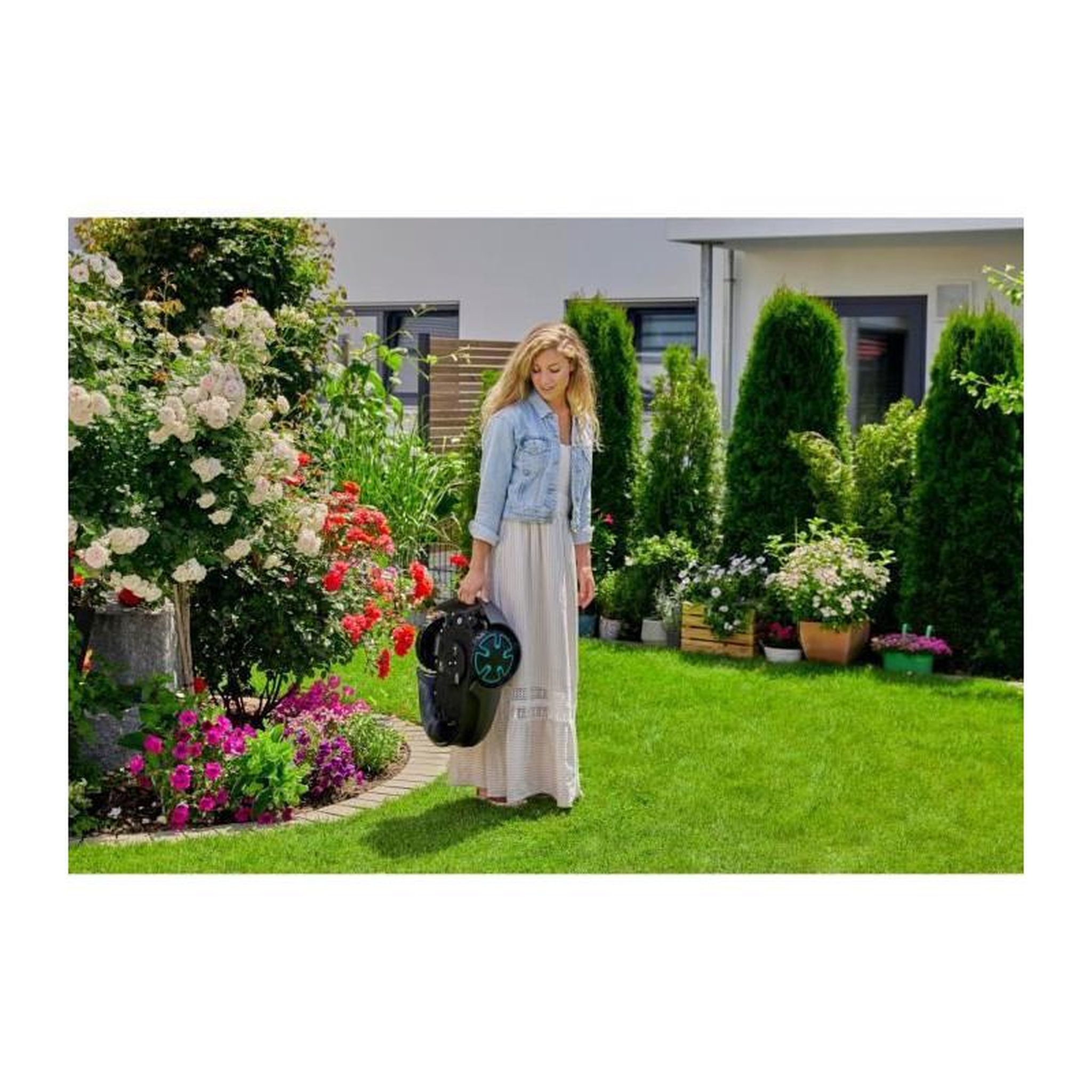 Voir la diapositive 4 : Gardena GARDENA Tondeuse robot SILENO minimo 250 - Connexion Bluetooth - Surface tonte max 250m2 - Triple lames pivotantes 15201-26