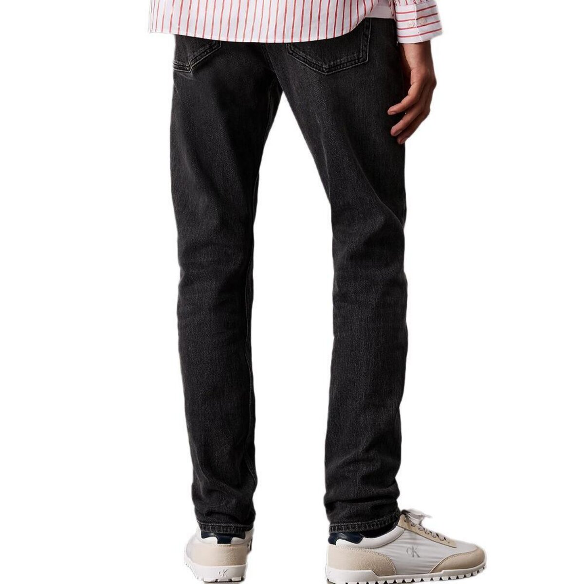 CALVIN KLEIN JEANS Jean Slim Taper  Homme Calvin Klein Jeans J30J327149   W32