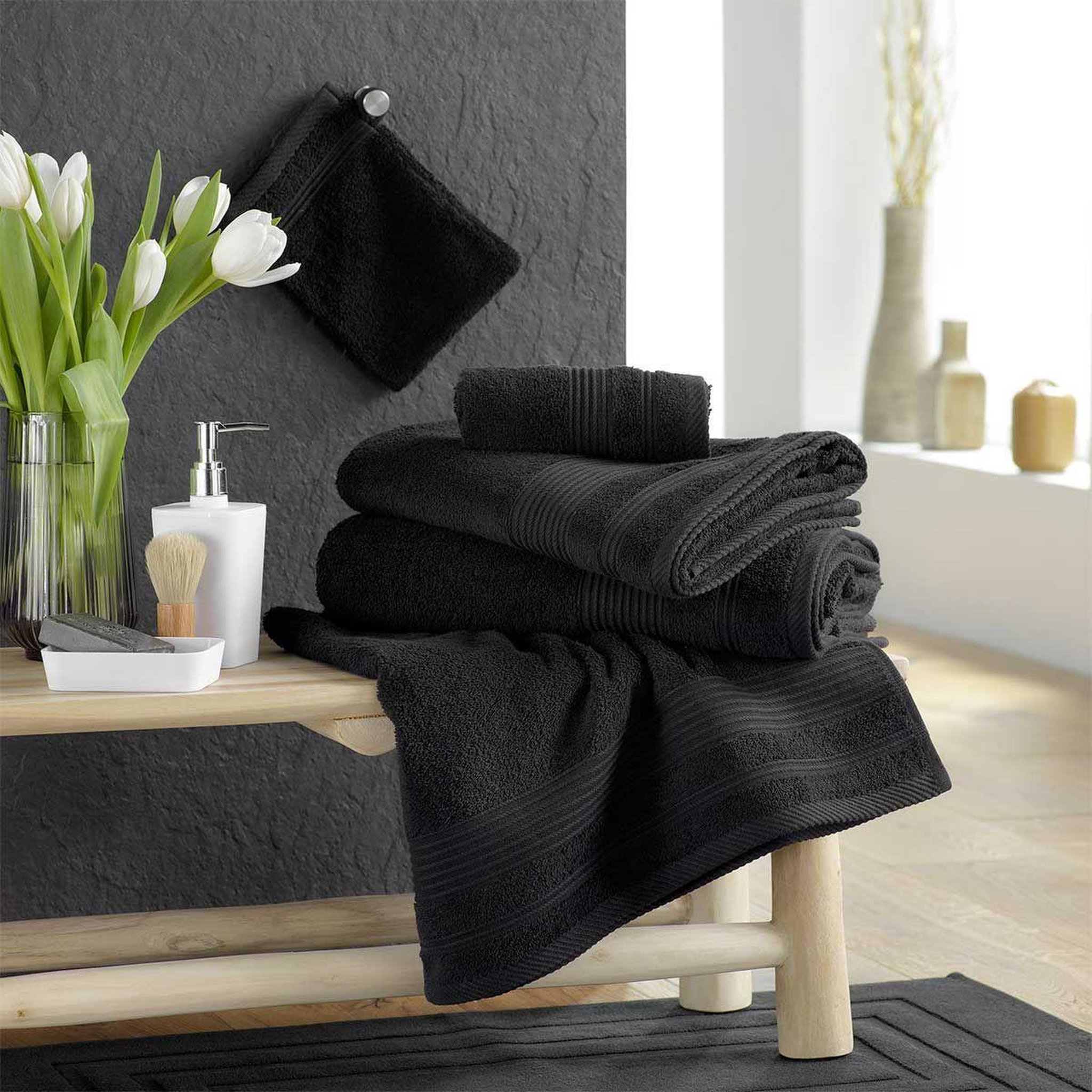 Voir la diapositive 4 : Douceur d'Intérieur Lot de 2 gants de toilette  tendresse  15x21cm noir