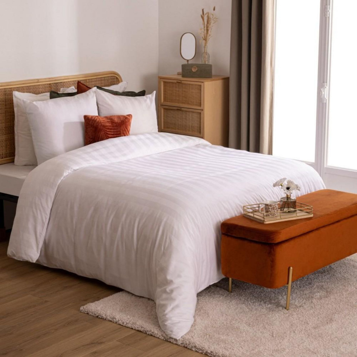 ATMOSPHERA Housse de couette 240x220 + 2 taies coton satiné blanc