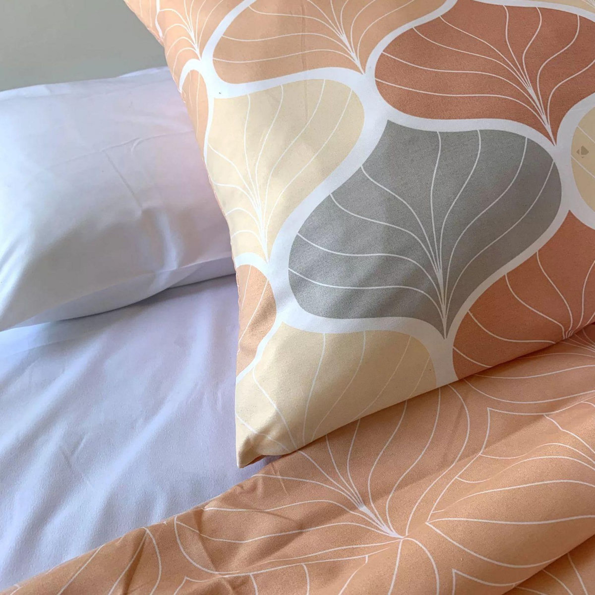 COTE DECO Parure de lit Alameda - Microfibre 72 g/m² - 220 x 240 cm - Nude