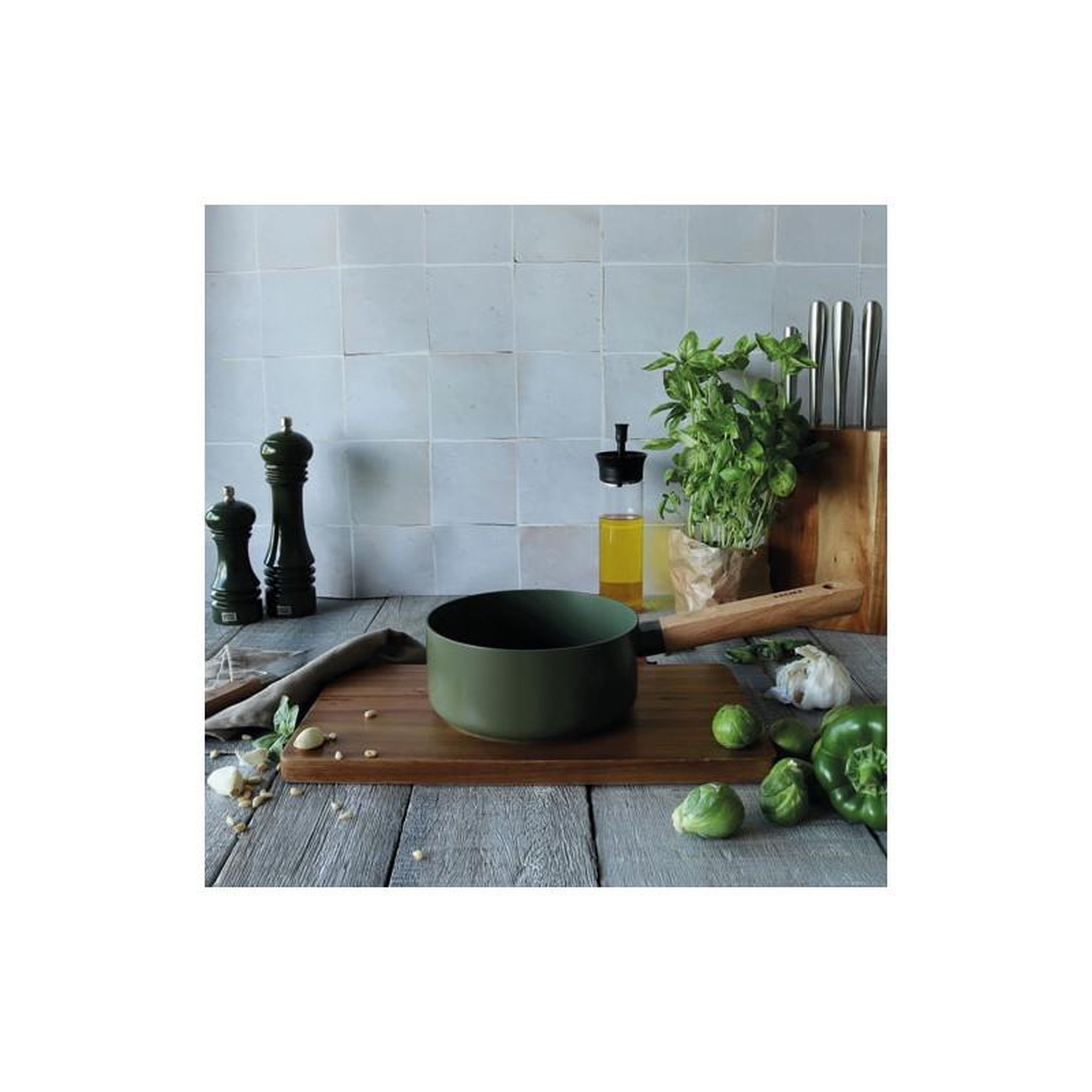 Voir la diapositive 4 : OGO LIVING Casserole aluminium 16cm kaki - 7930290