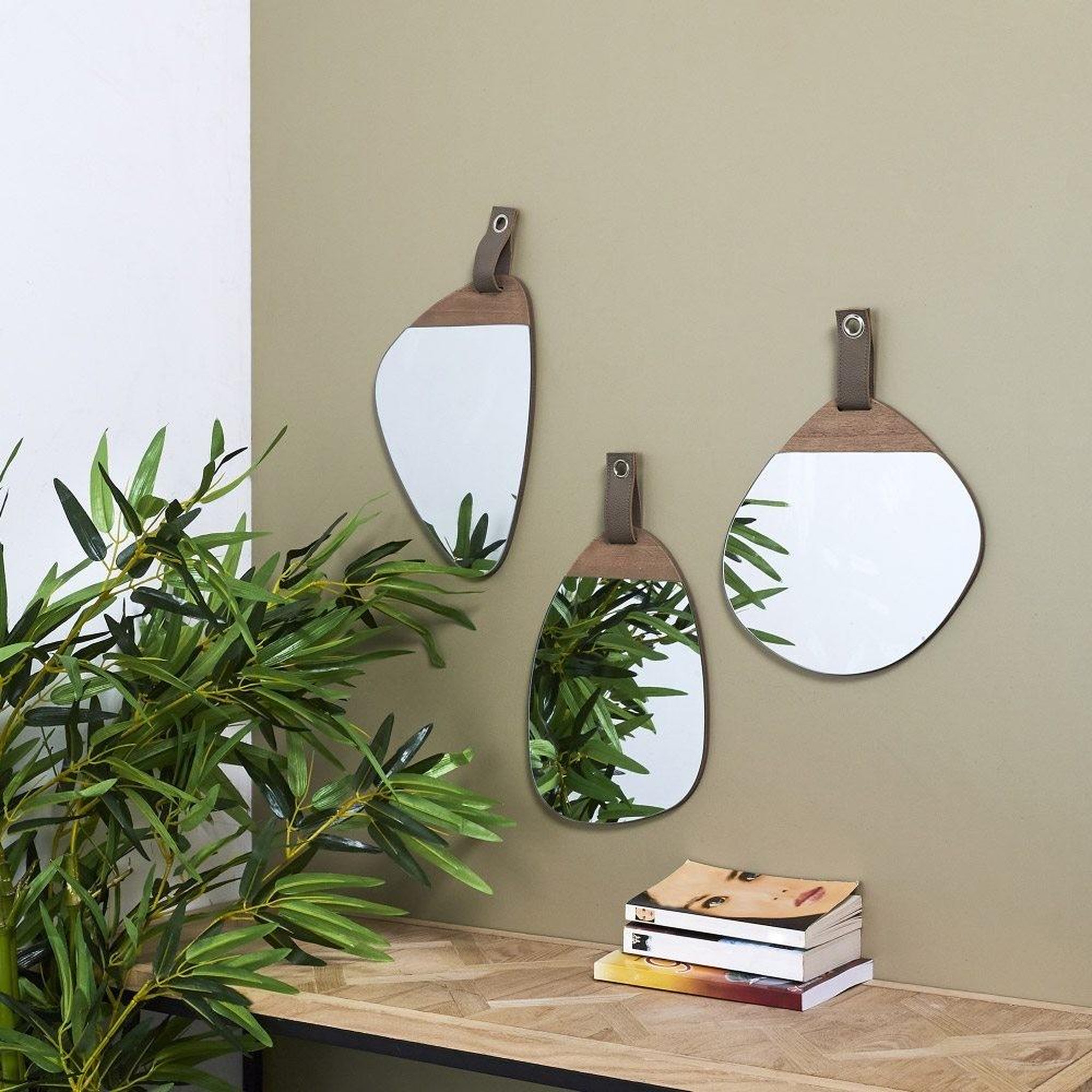 Voir la diapositive 4 : The Home Deco Factory Miroir galet bois 20x30 cm