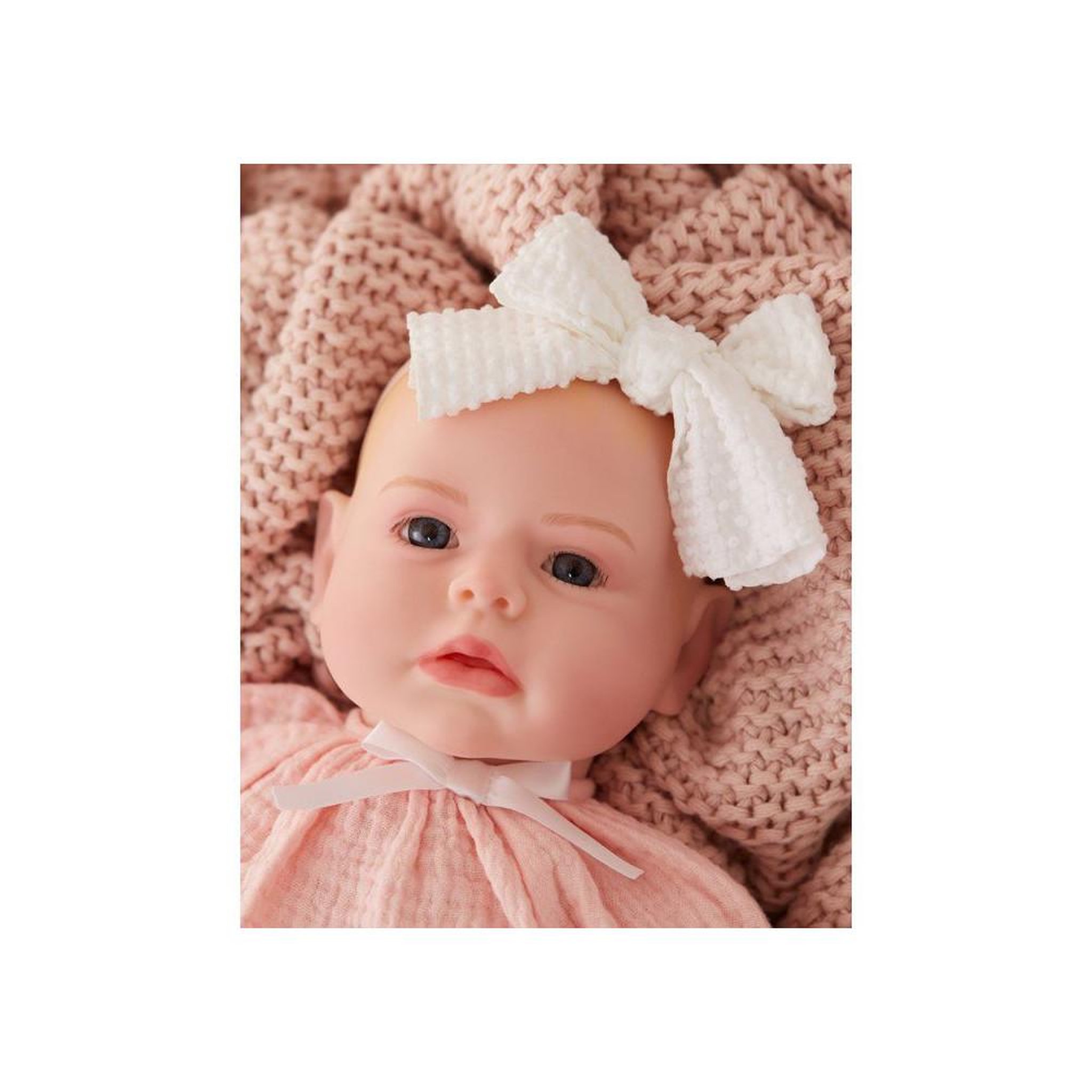 Voir la diapositive 3 : Poupée réaliste BABY born Real fille 43 cm peau claire yeux ouverts, avec couffin magnétique