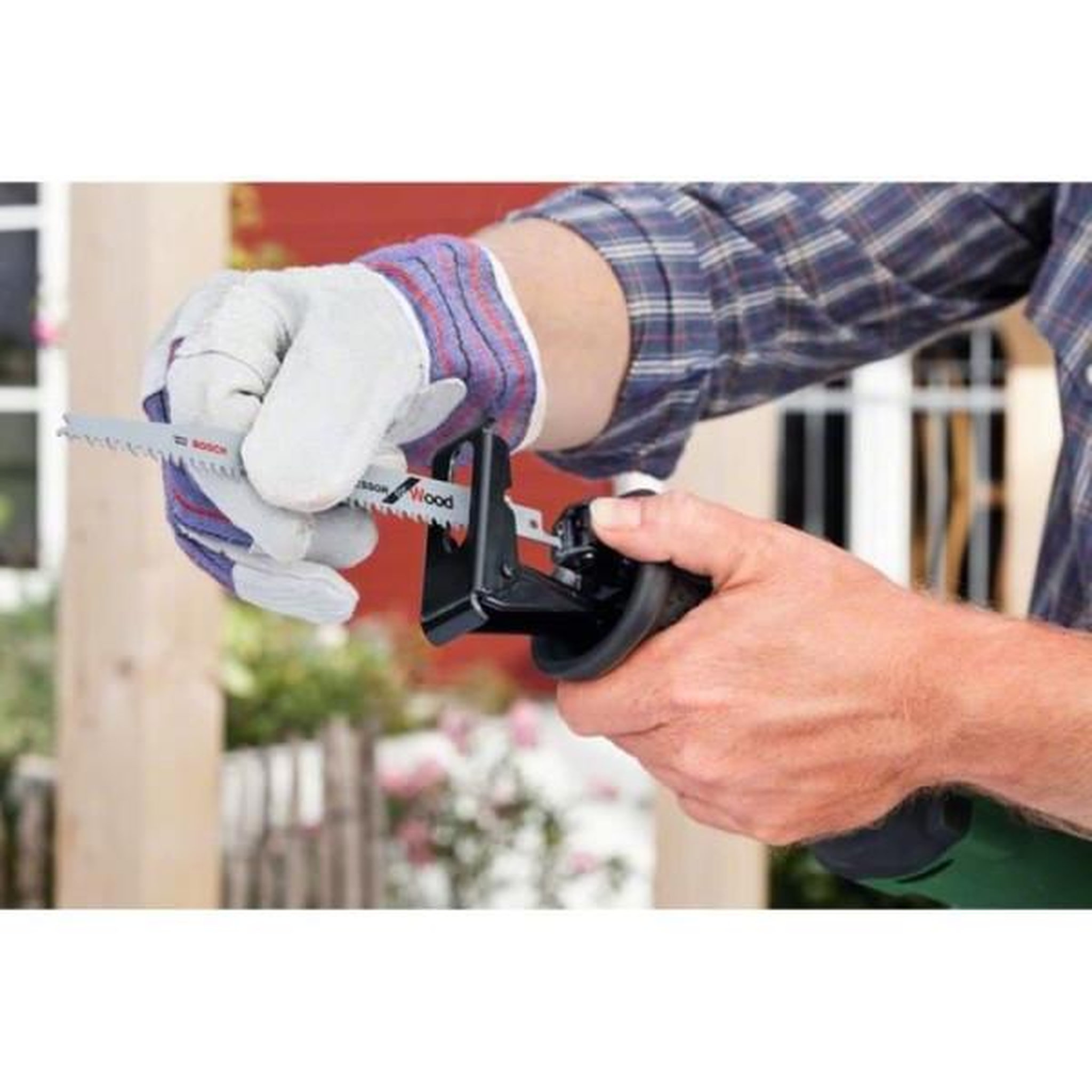 Voir la diapositive 3 : BOSCH Scie sabre Bosch - PSA 900 E - 900 W - 200 mm de profondeur de coupe
