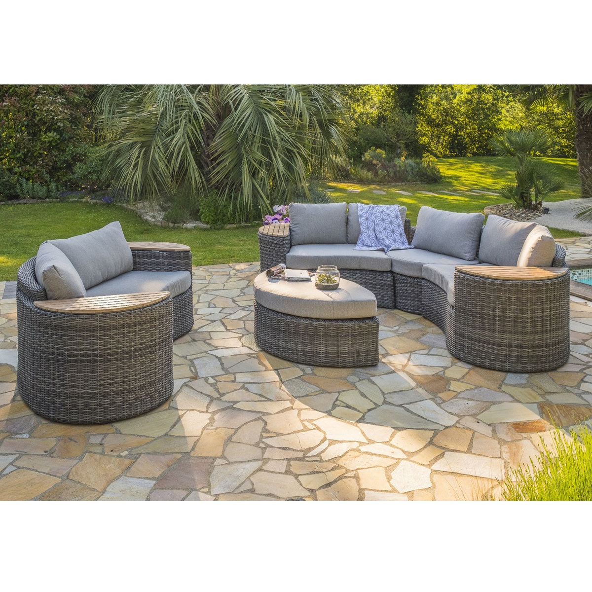 DCB GARDEN Salon bas de jardin 8 personnes en résine tressée NOUMEA - GRIS