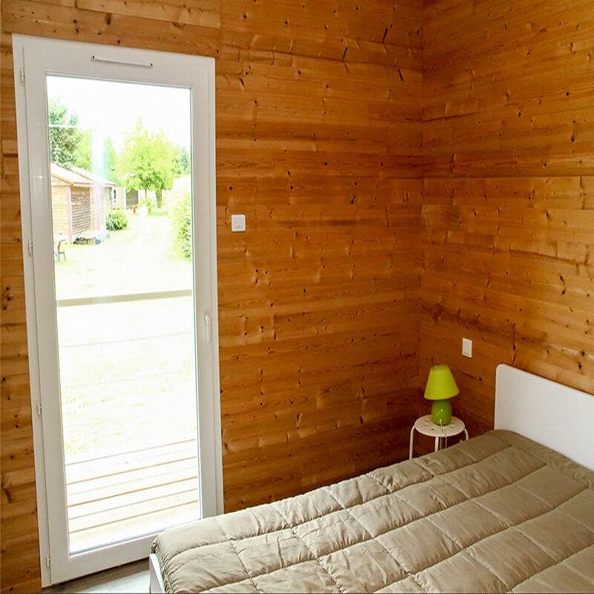 Voir la diapositive 3 : Smartbox 3 jours en famille dans un chalet près de clermont-ferrand - coffret cadeau séjour