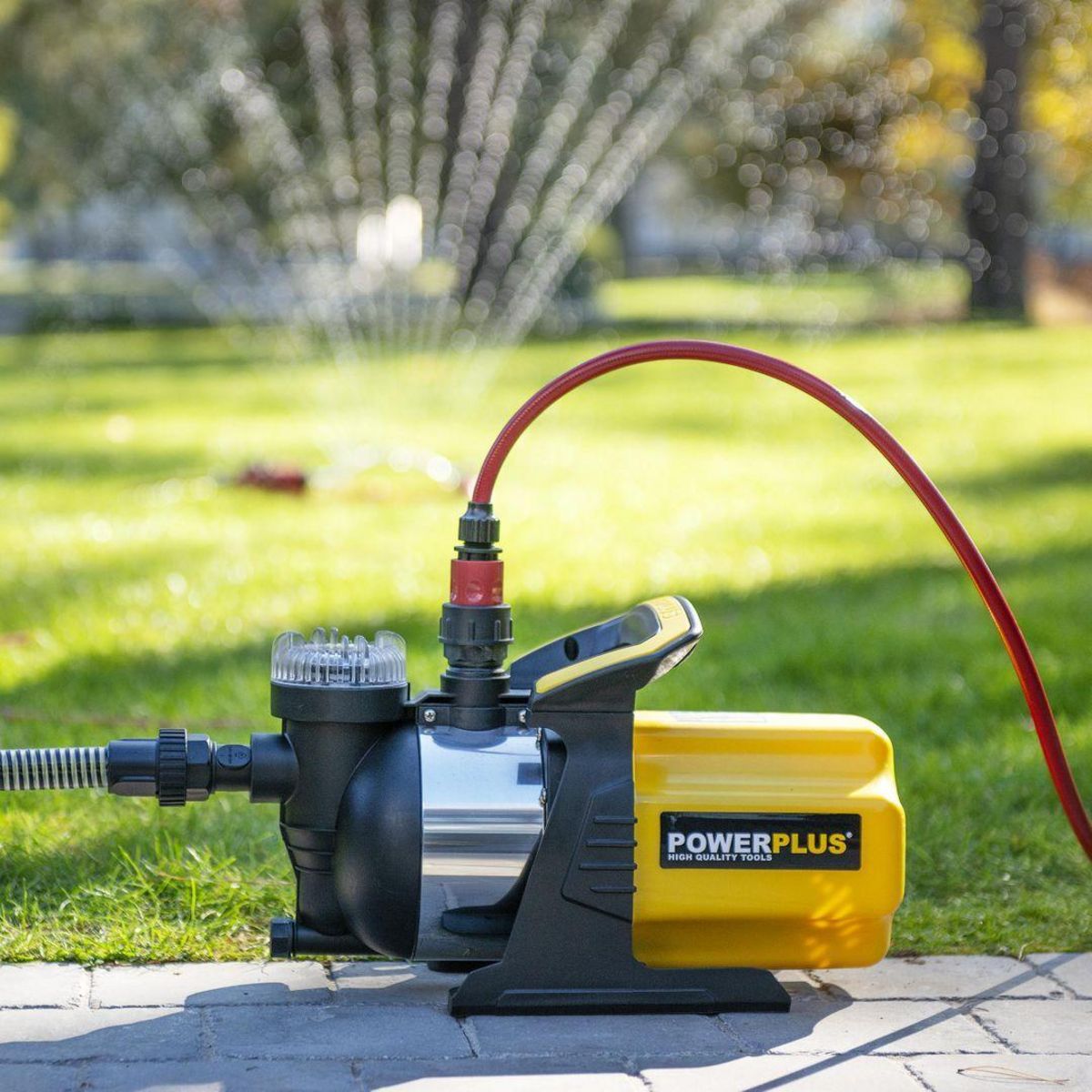 POWERPLUSWATER Pompe Powerplus avec préfiltre 1000w