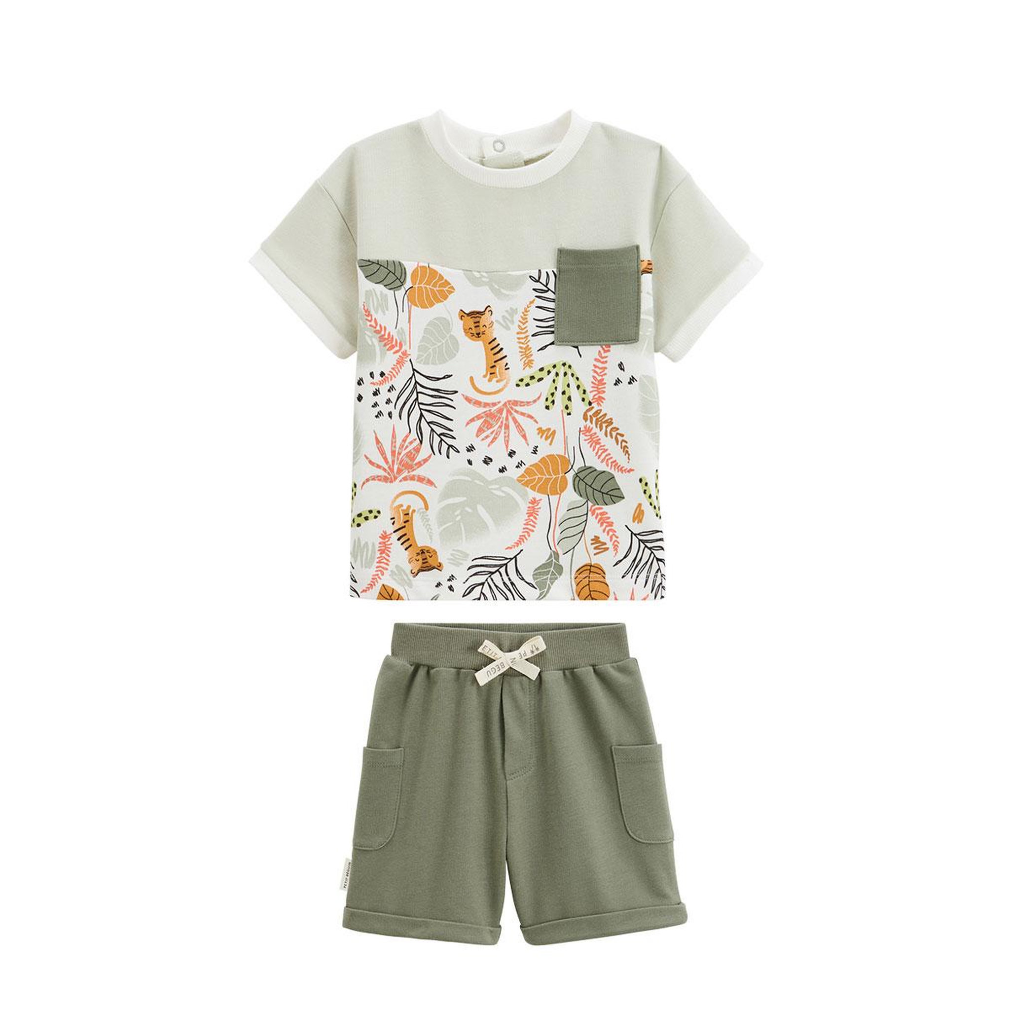 Petit Béguin Ensemble enfant t-shirt et short dumbea. Coloris disponibles : Vert