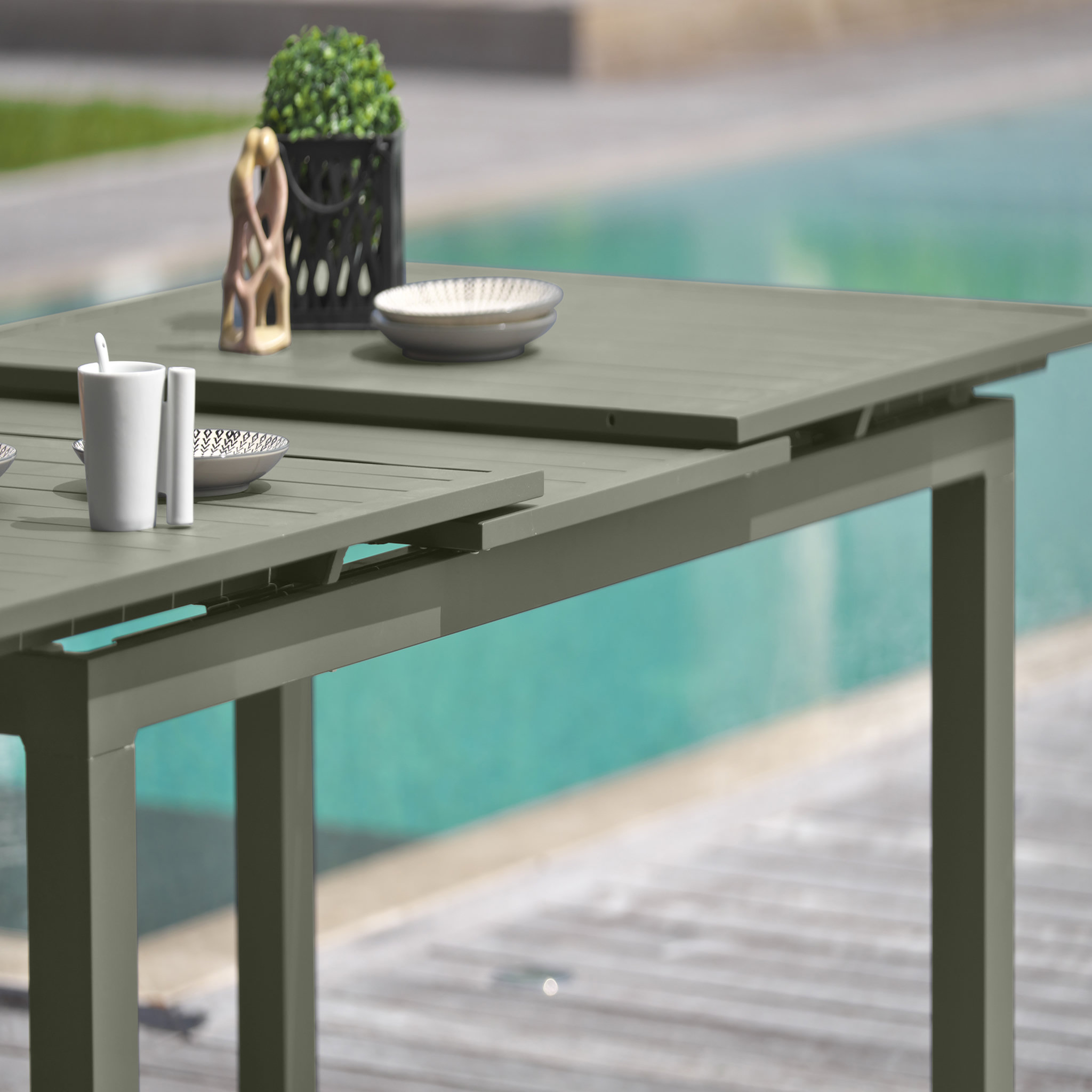 Voir la diapositive 4 : Salon de jardin - 8 places - Aluminium - Kaki - MIAMI