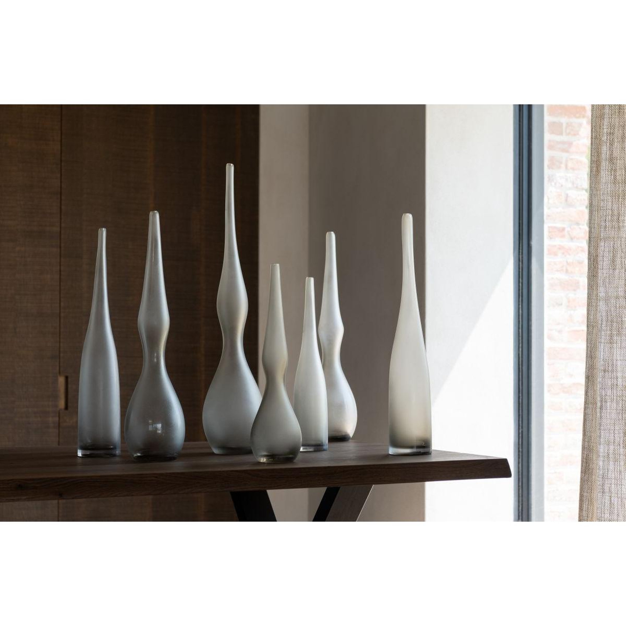 Voir la diapositive 4 : J-LINE Lot de 3 vases en verre  yoko  64cm grège