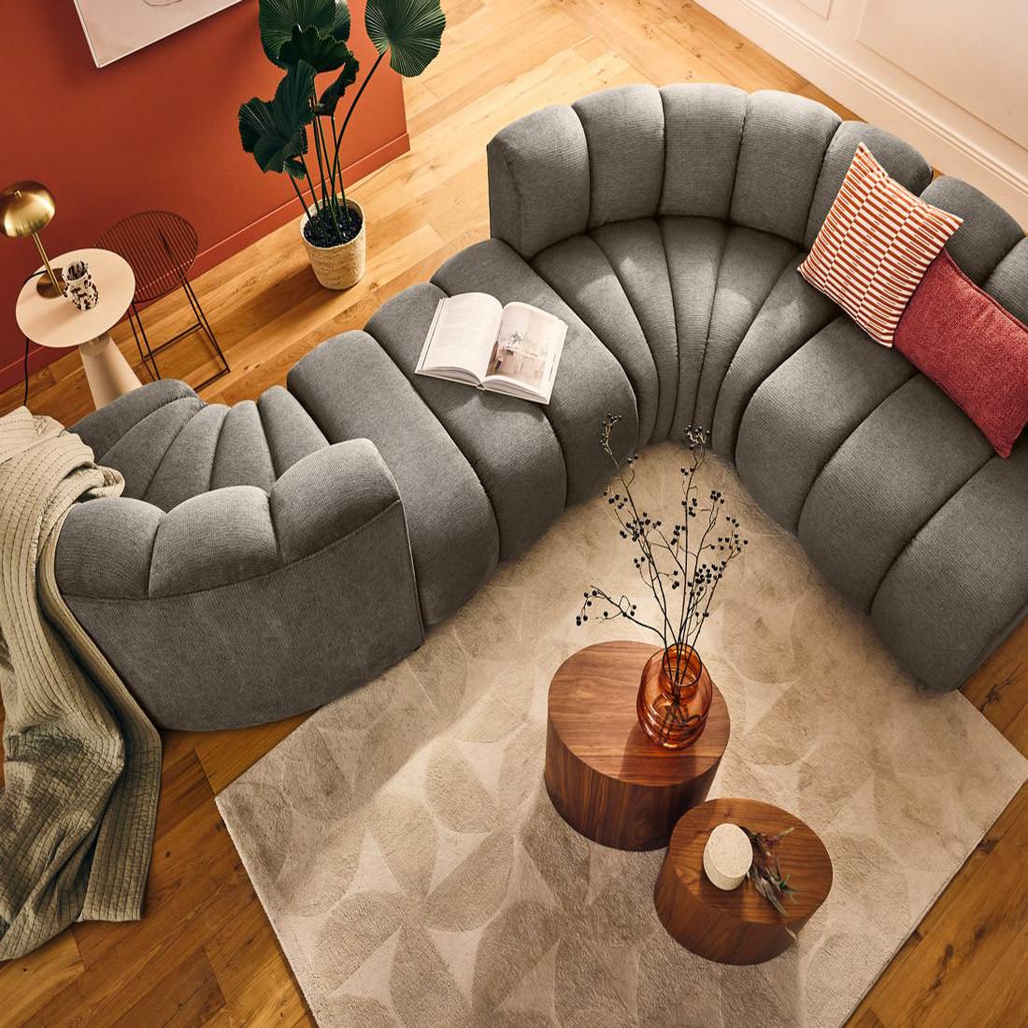 Voir la diapositive 3 : LISA DESIGN Debbie - module d'angle réversible en tissu texturé