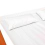 Voir la diapositive 4 : OUTSUNNY Bain de soleil transat design à bascule 2 places 2 coussins inclus bois mélèze pré-huilé coton blanc