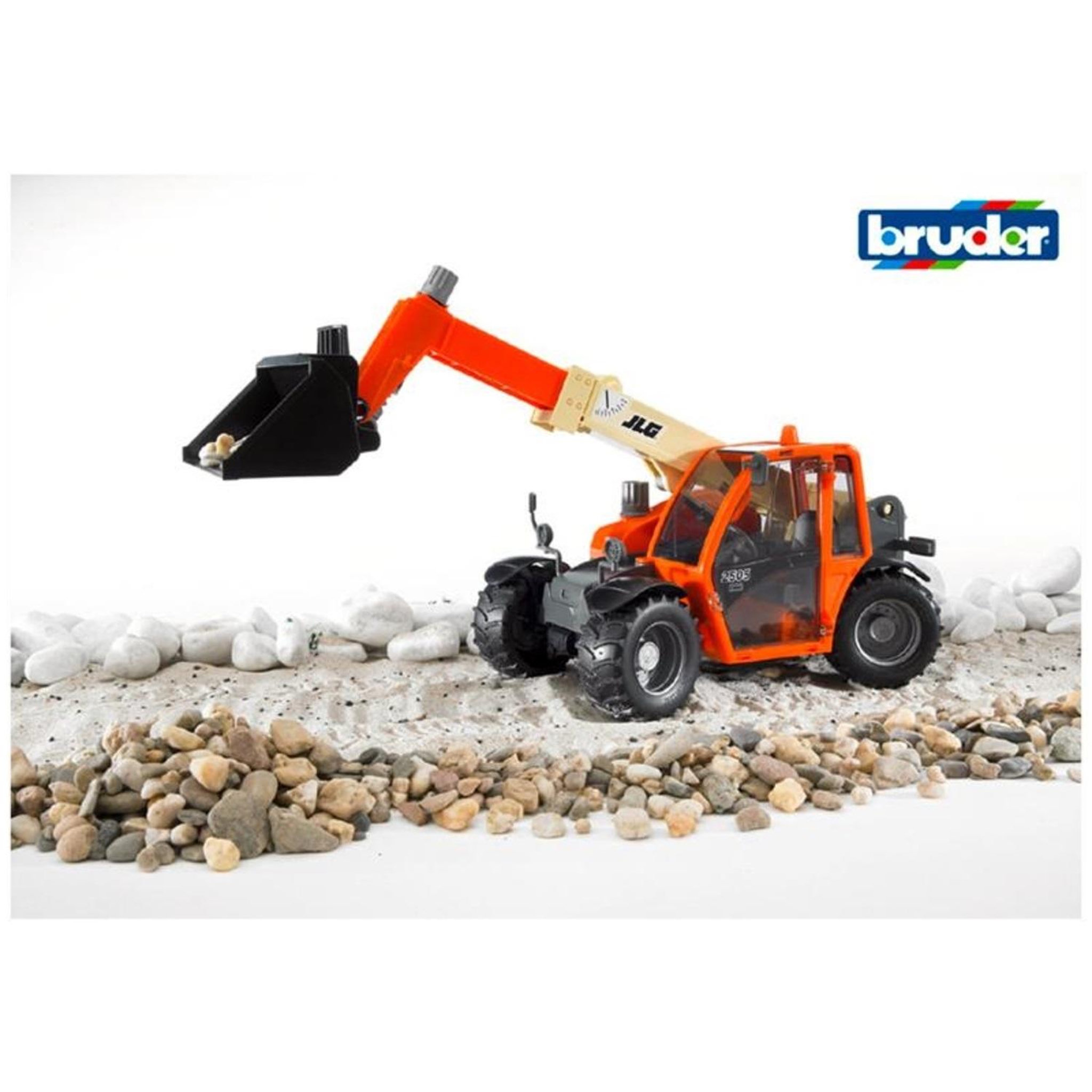 Voir la diapositive 4 : Bruder Chariot télescopique super compact JLG 2505