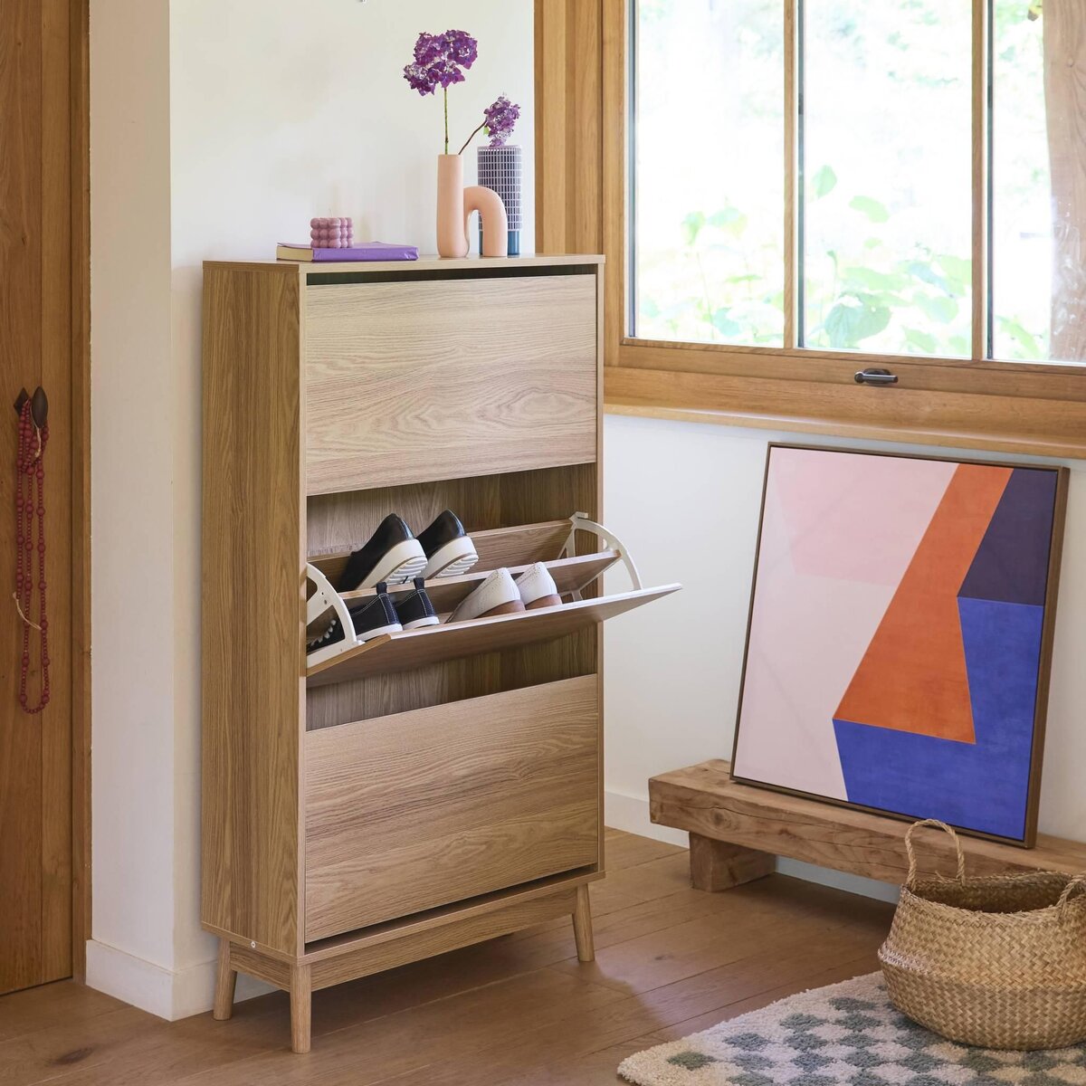 SWEEEK Meuble à chaussures scandinave décor bois 3 portes abattantes capacité 18 paires de chaussures