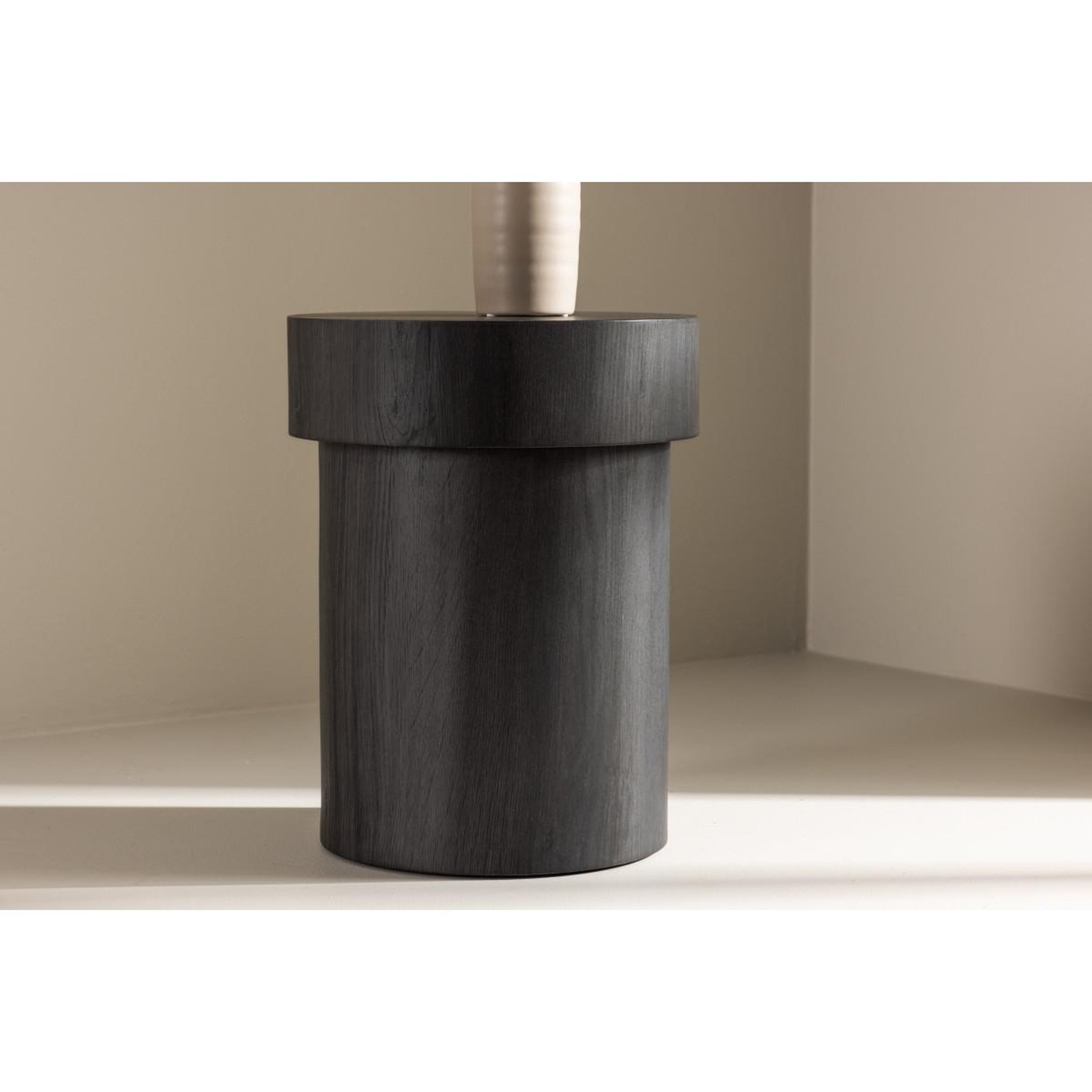 Voir la diapositive 3 : Paris Prix Table d'Appoint Design  Malung  35cm Noir