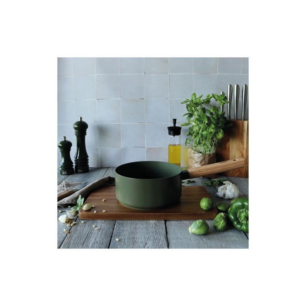 Ogo Ector casserole 18cm kaki manche bois - 7930291