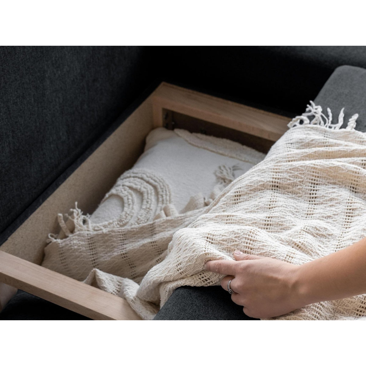 BEST MOBILIER Lagom - canapé d'angle panoramique - convertible - avec coffre - en tissu - 7 places - droit