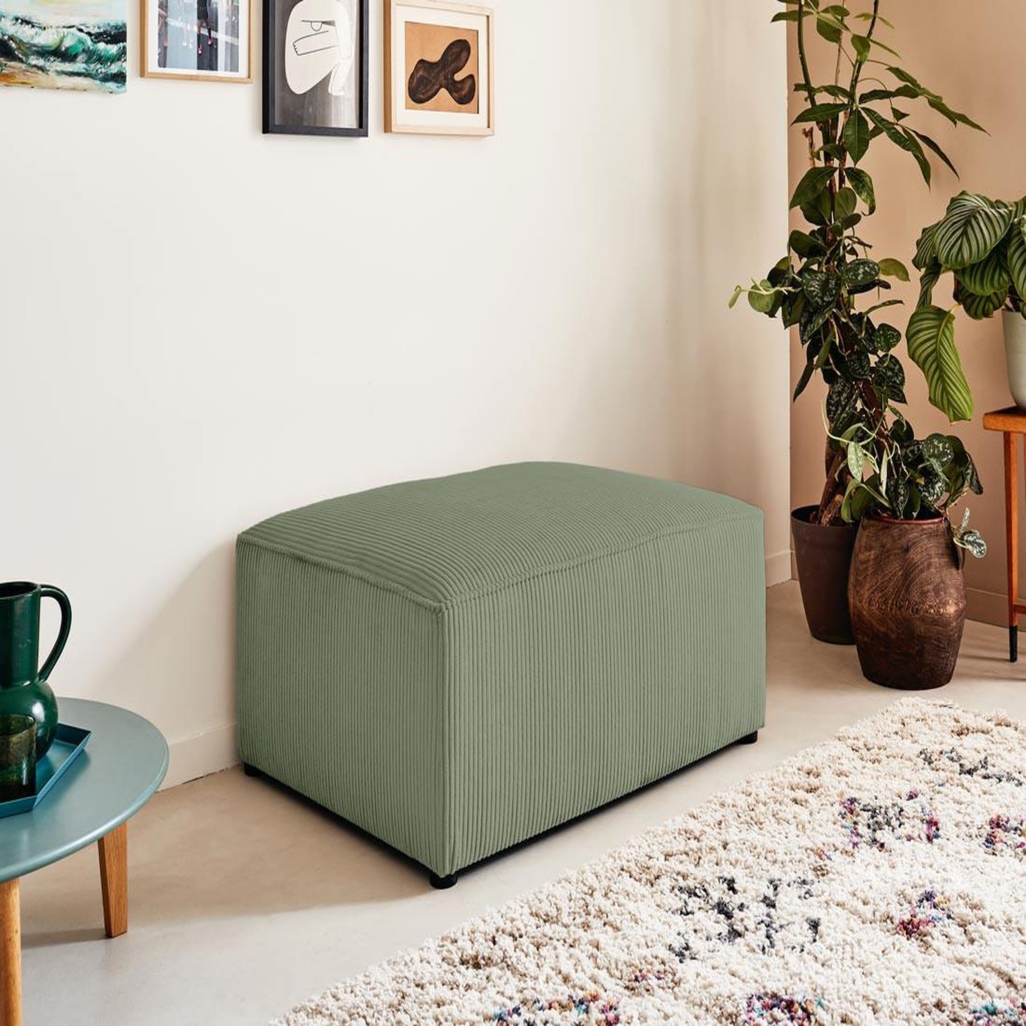 Voir la diapositive 2 : BEST MOBILIER Topaze - pouf - en velours côtelé