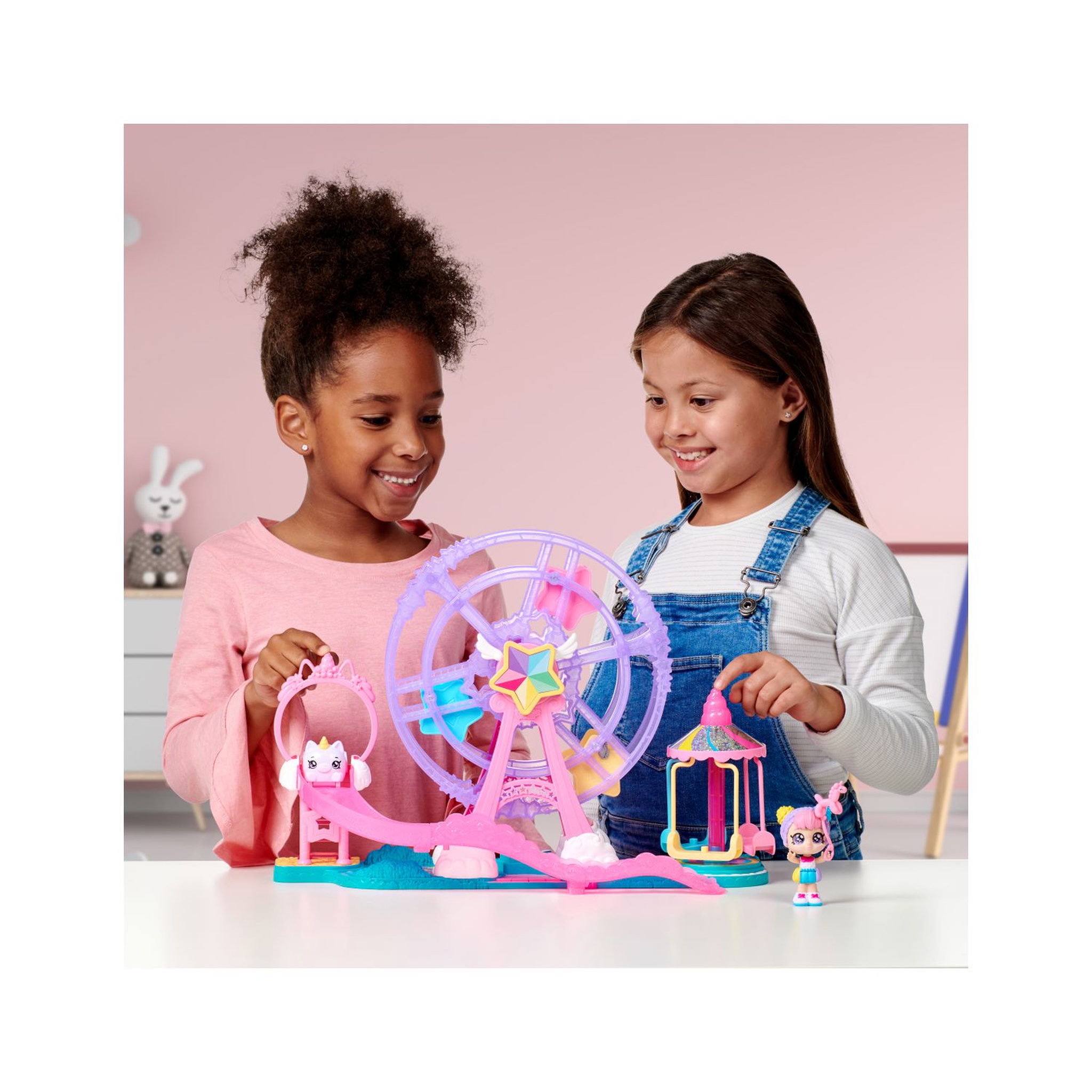 Voir la diapositive 3 : MOOSE TOYS Fête foraine - Une poupée mini Kindi 9 cm Kids